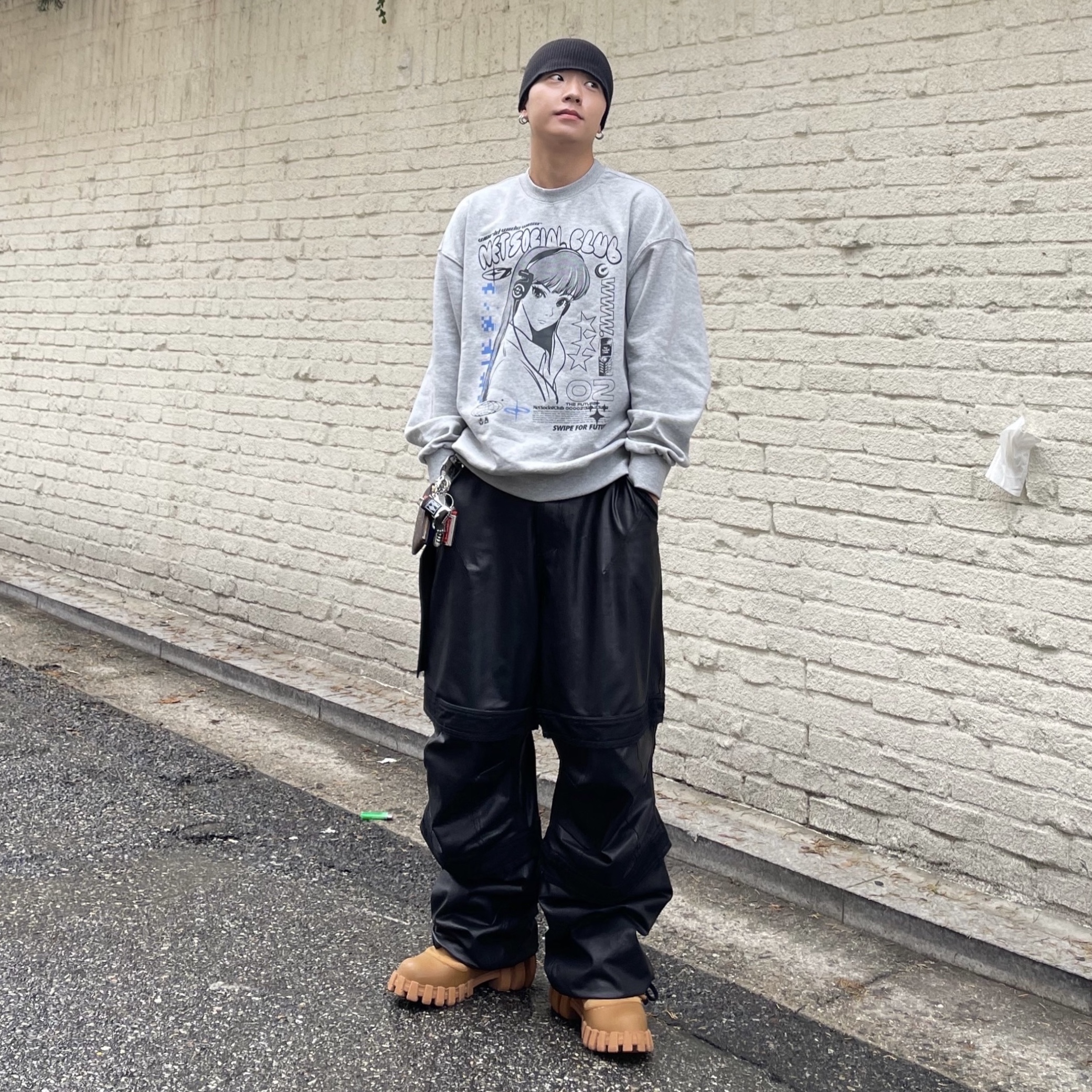 Farfromwhat Far Layered Work Pants Coated Black 착용 스타일