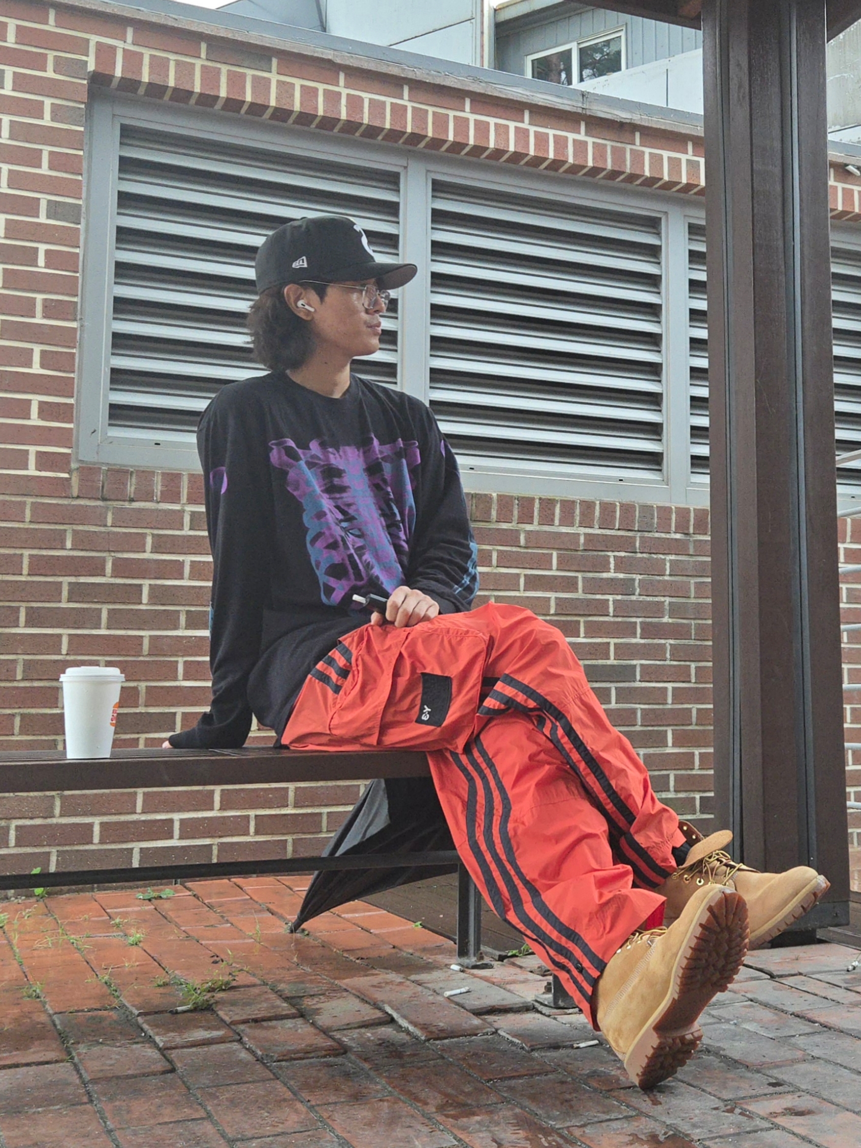 Stussy Rib Cage LS T-Shirt Black, Supreme Gold Cross S Logo New Era Black - 24SS 착용 스타일