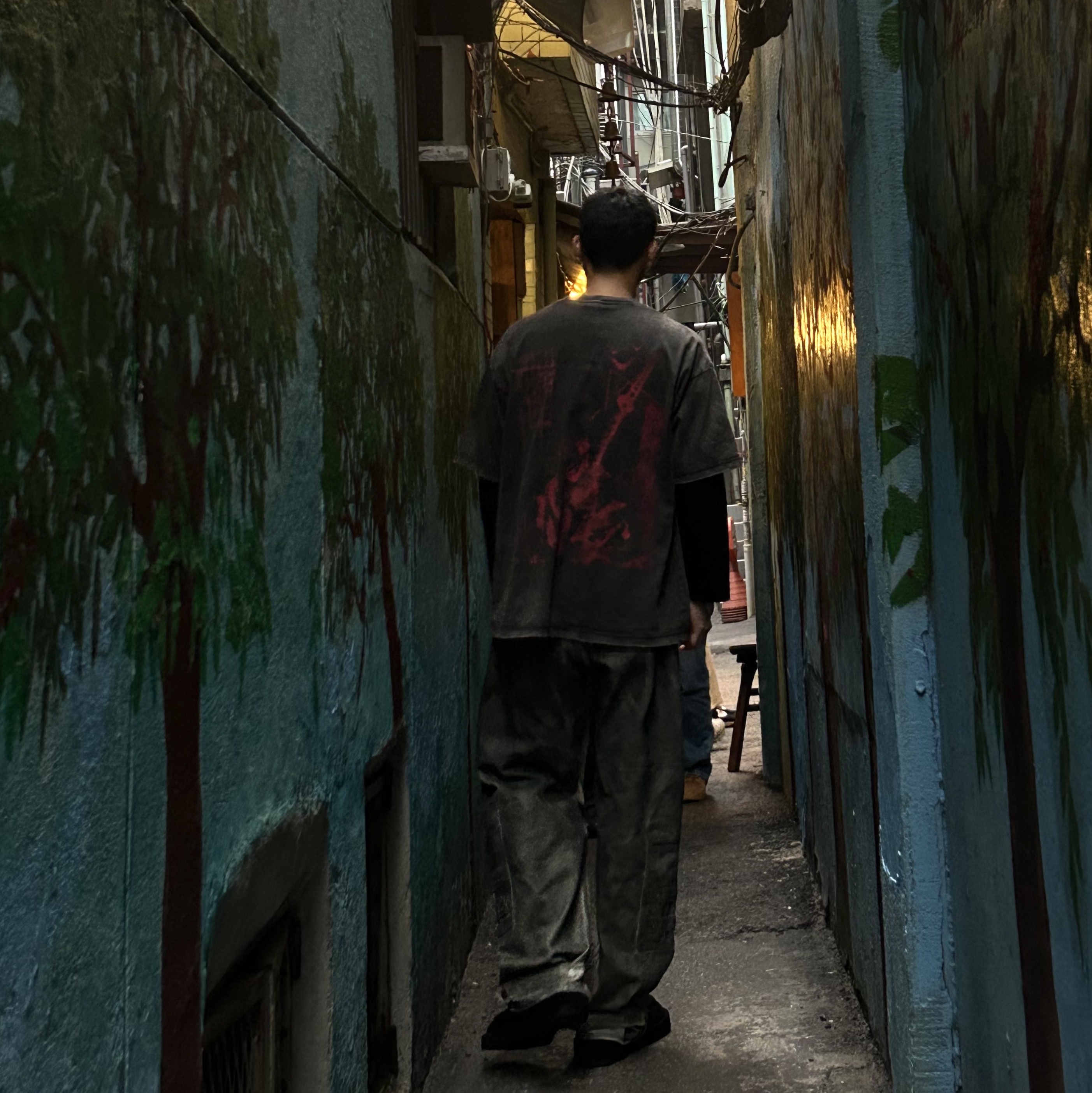 Awende Beheading Asaemon Washed T-Shirt, Project G/R Flight Denim Pants Dust Grey 착용 스타일 - 1