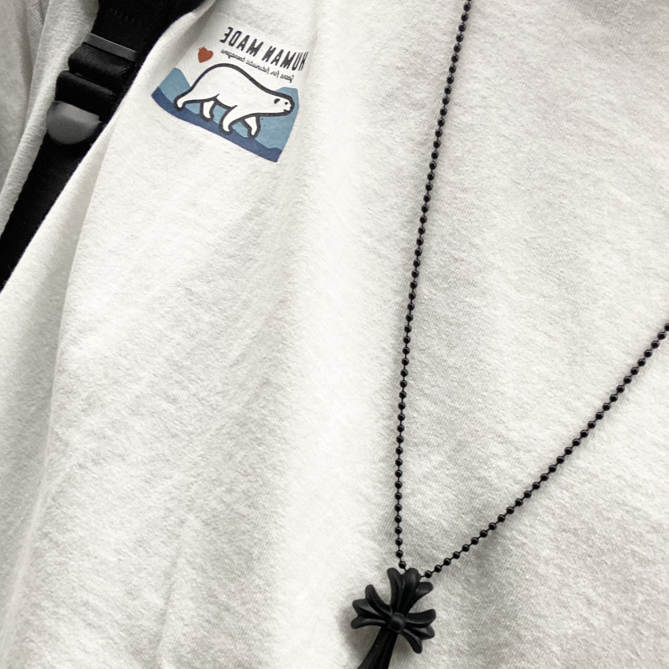 Human Made Graphic L/S T-Shirt White, Chrome Hearts Silichrome CH Cross Pendant Black 2022/2023/2025 착용 스타일