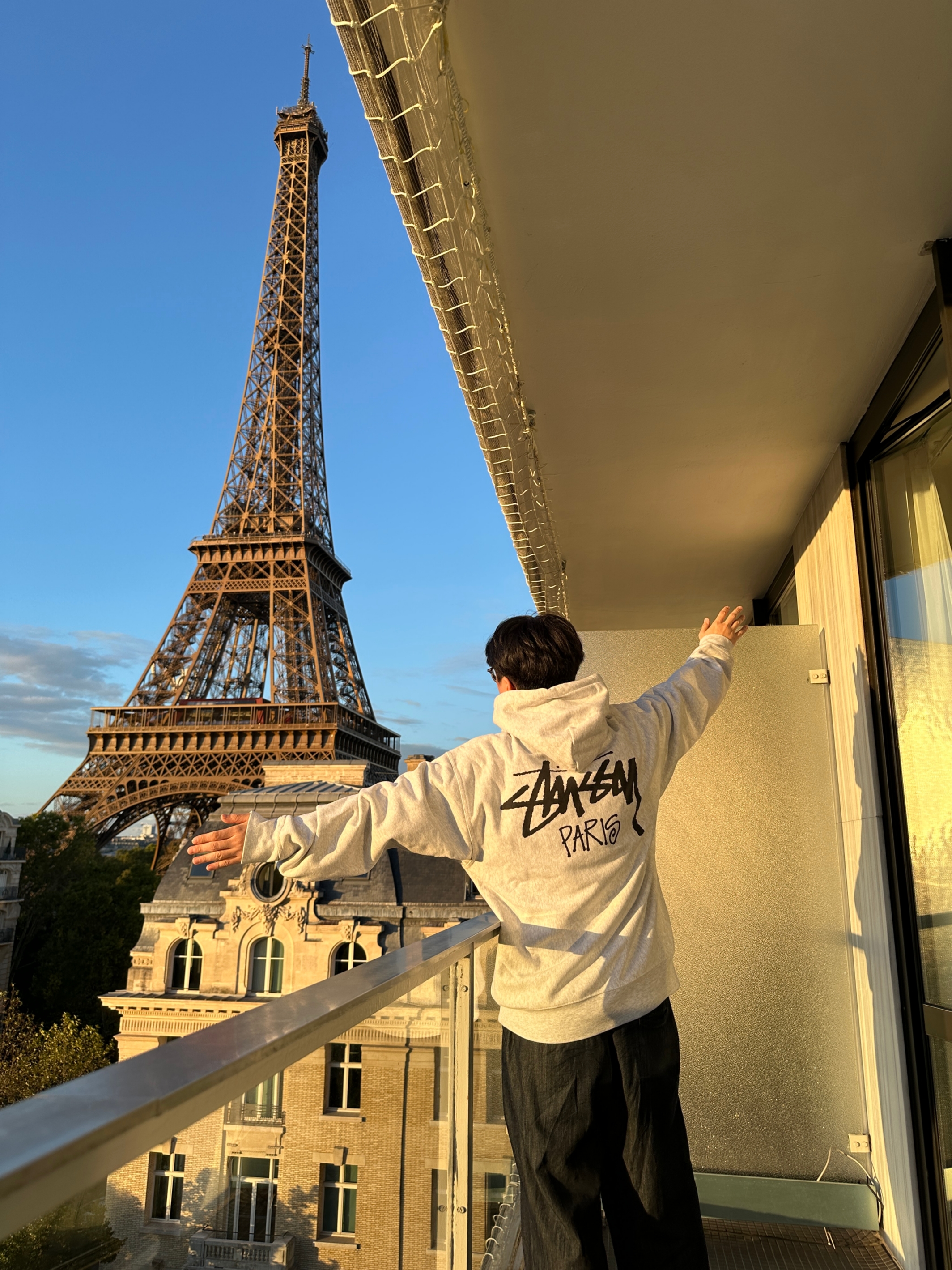 Stussy Stock Paris Hood Ash Heather 착용 스타일