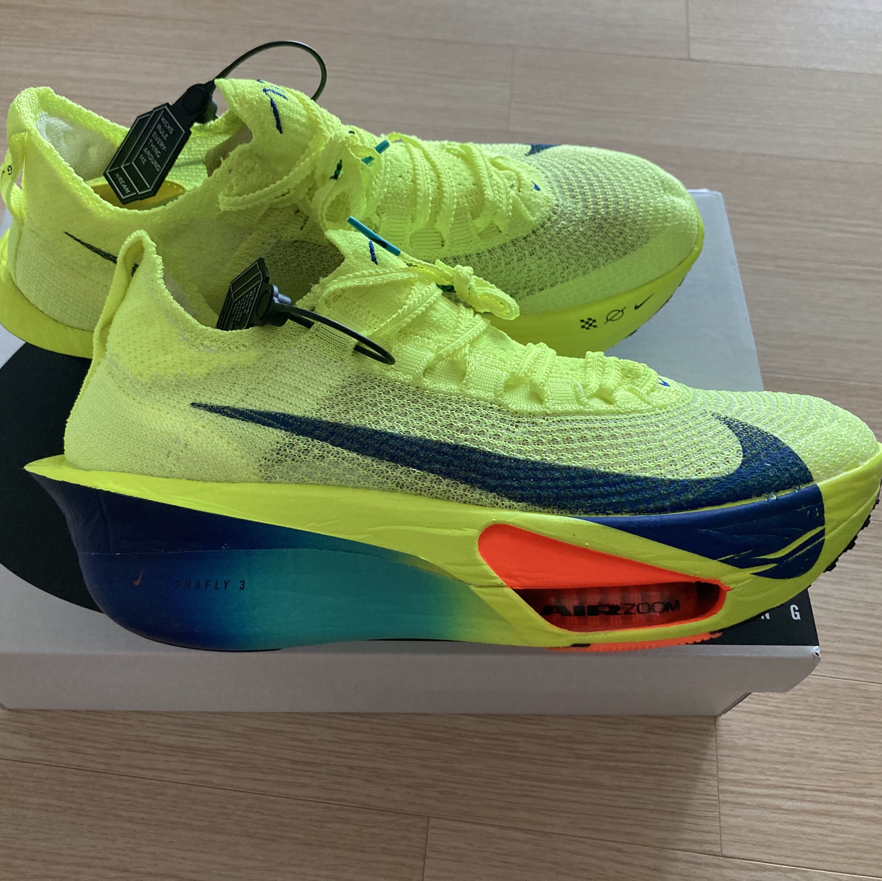 Nike Air Zoom Alphafly Next% 3 Olympic Safari, Nike Air Zoom Alphafly Next% 3 Volt 착용 스타일 - 7