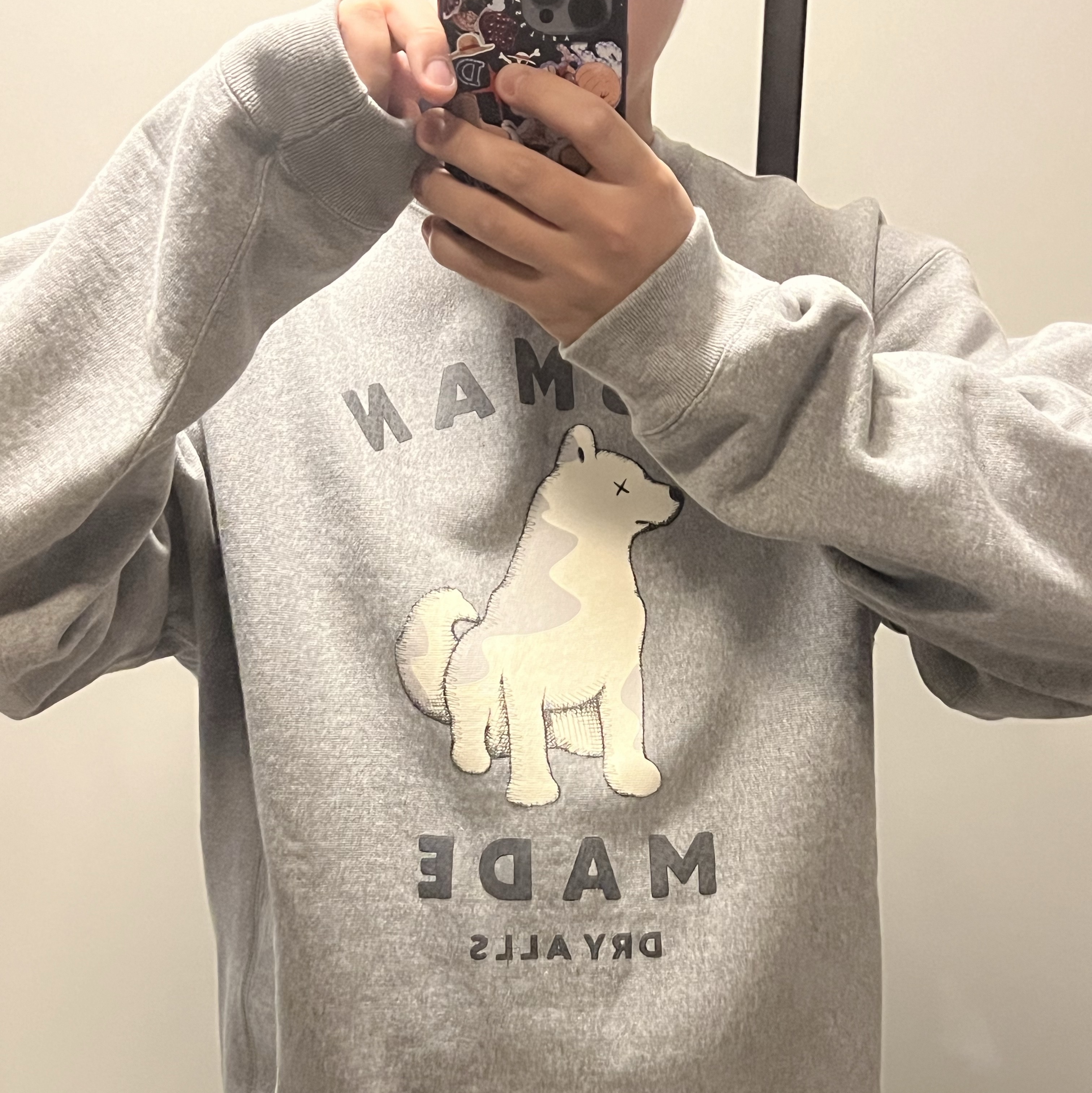 Human Made x Kaws Sweatshirt #2 Gray - Seoul Store Exclusive 착용 스타일
