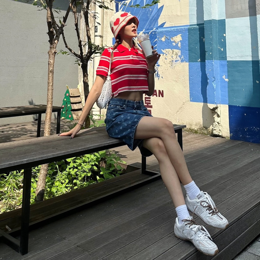 (W) New Balance x Miu Miu 530 SL Leather Sneakers White 착용 스타일 - 2