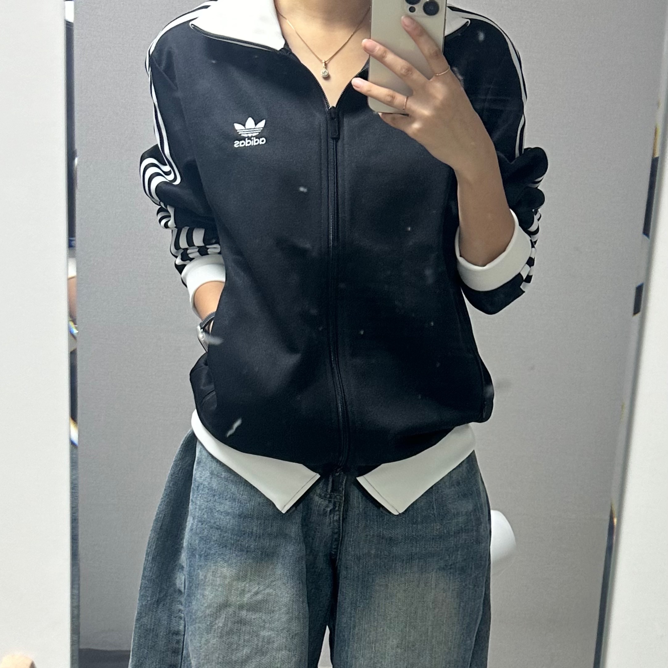 Adidas Adicolor Classics Beckenbauer Track Jacket Black - US Sizing 착용 스타일