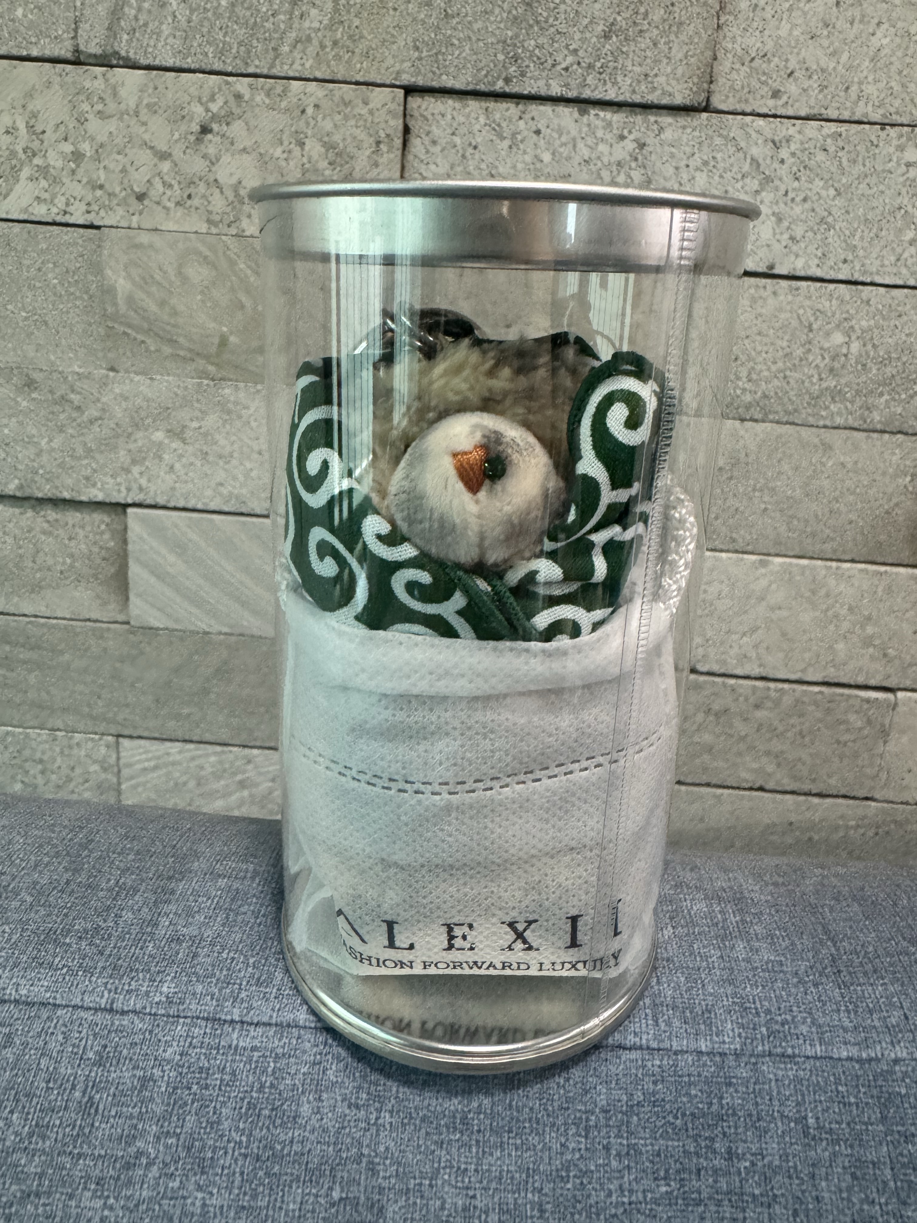 ALEXII Shiba Bear 착용 스타일 - 1