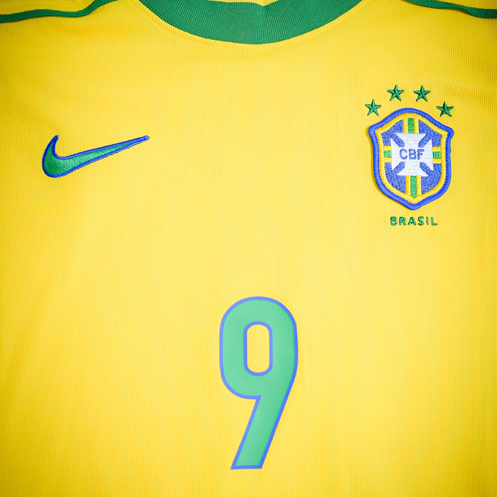Nike Brazil 1998 Reissue Soccer Replica Jersey Varsity Maize Ronaldo (Marking Ver.) 착용 스타일 - 3