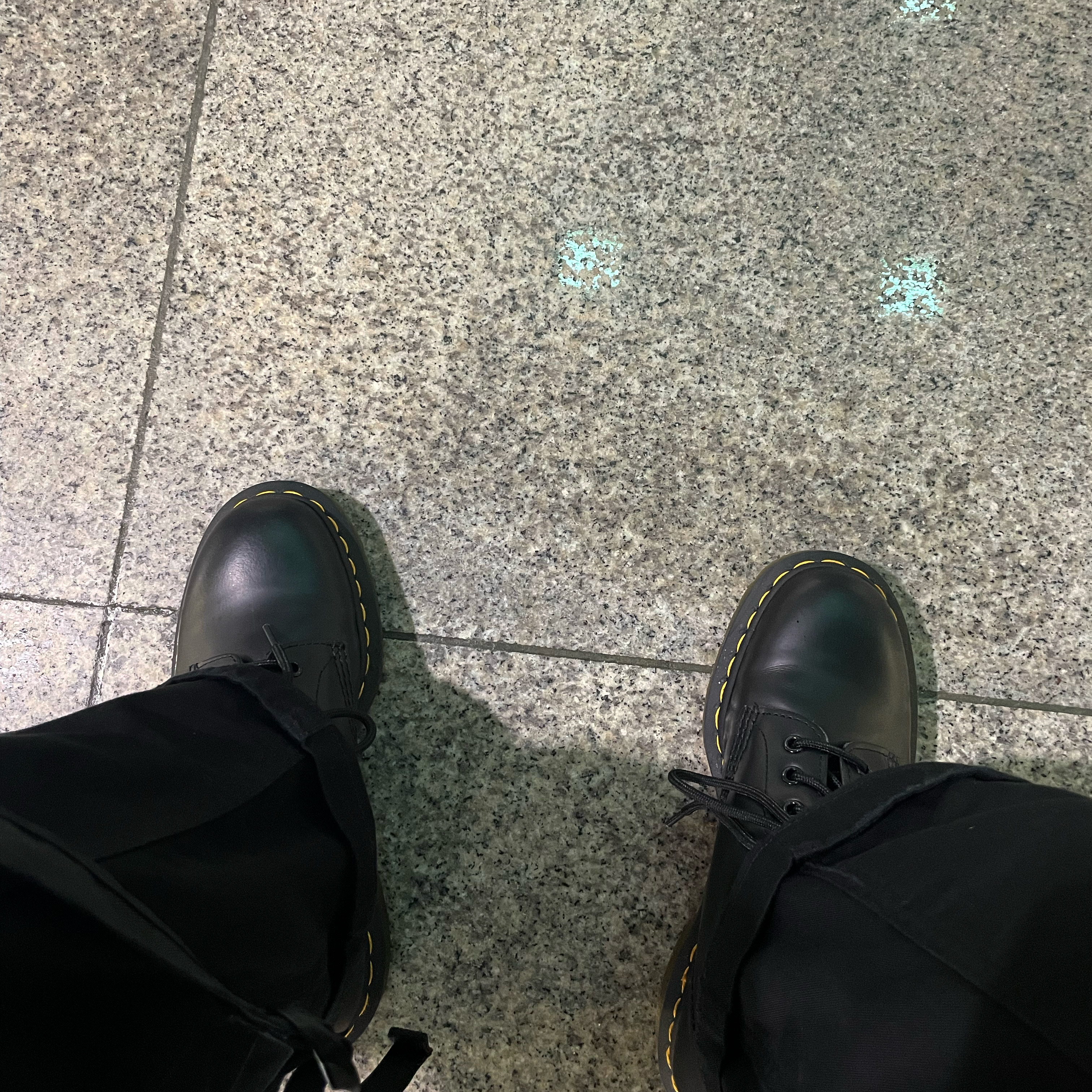 Dr. Martens 1460 Smooth Boots Black 착용 스타일