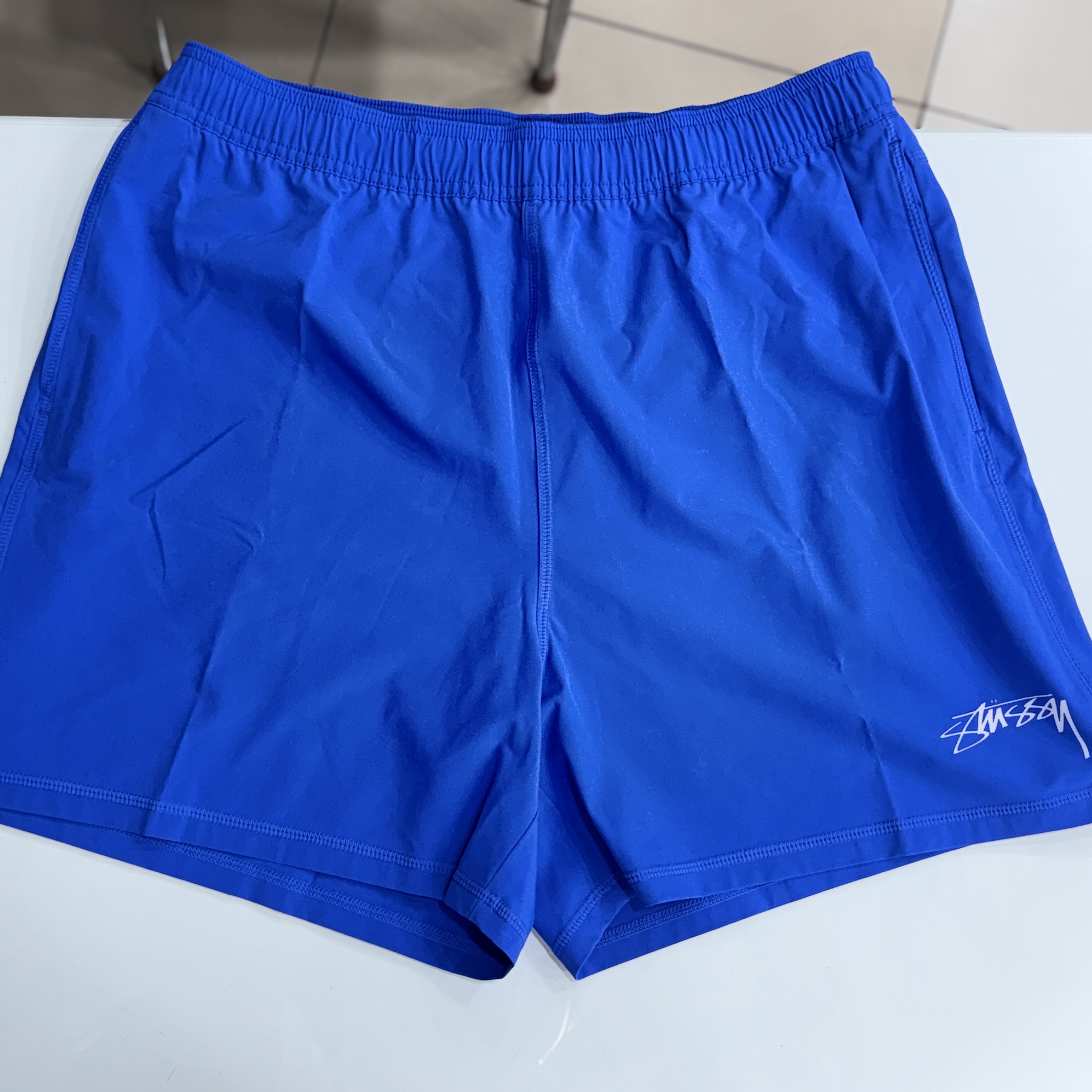 Nike x Stussy Water Short Hyper Royal (FZ5761-405) 착용 스타일
