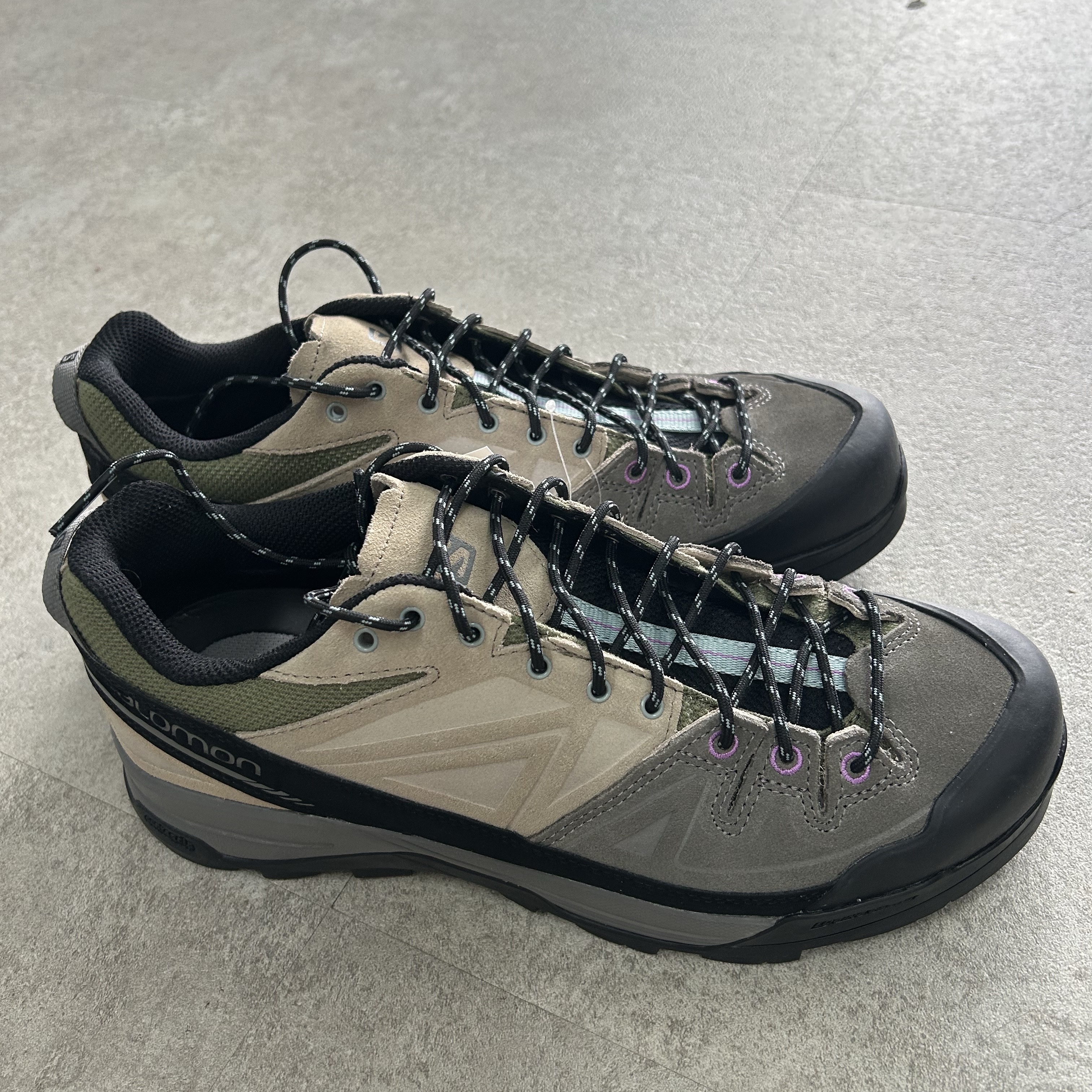 Salomon X-Alp LTR Pewter Vintage Khaki 착용 스타일