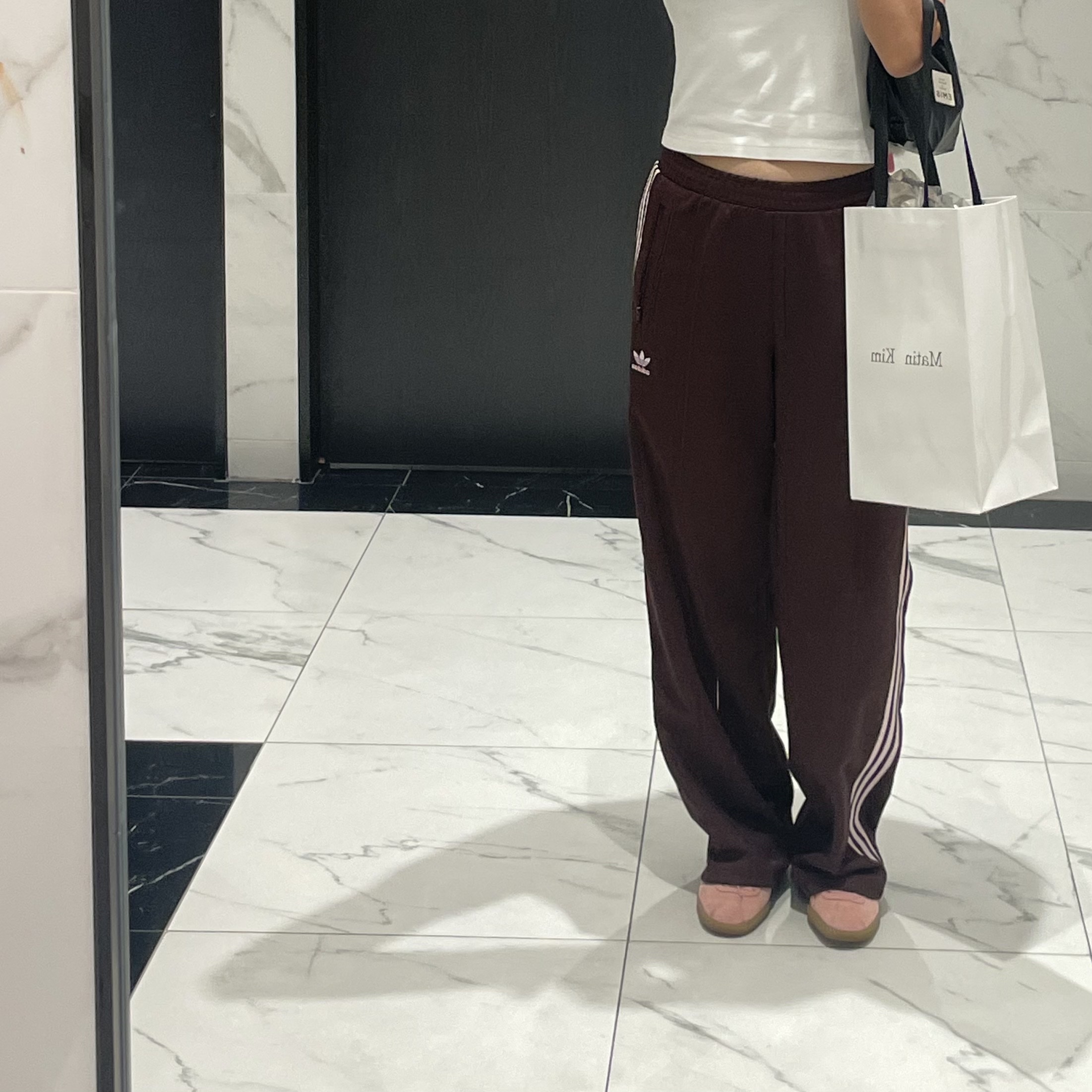 (W) Adidas Originals Beckenbauer Track Pants Shadow Brown - KR Sizing 착용 스타일 - 2