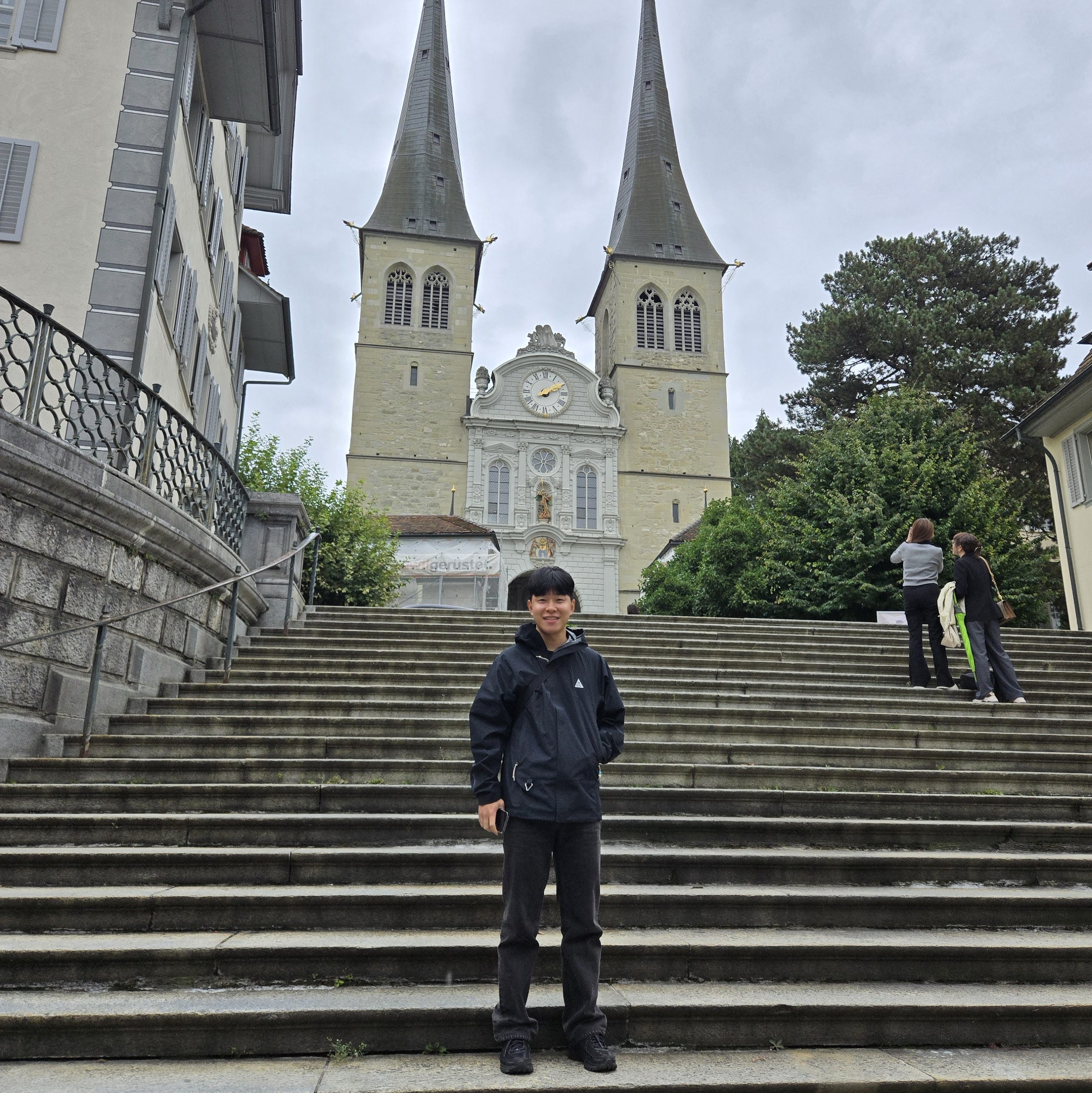 Nike ACG Storm-Fit ADV Cascade Rains Full Zip Jacket Black - Asia, Nike Zoom Vomero 5 SP Black 착용 스타일