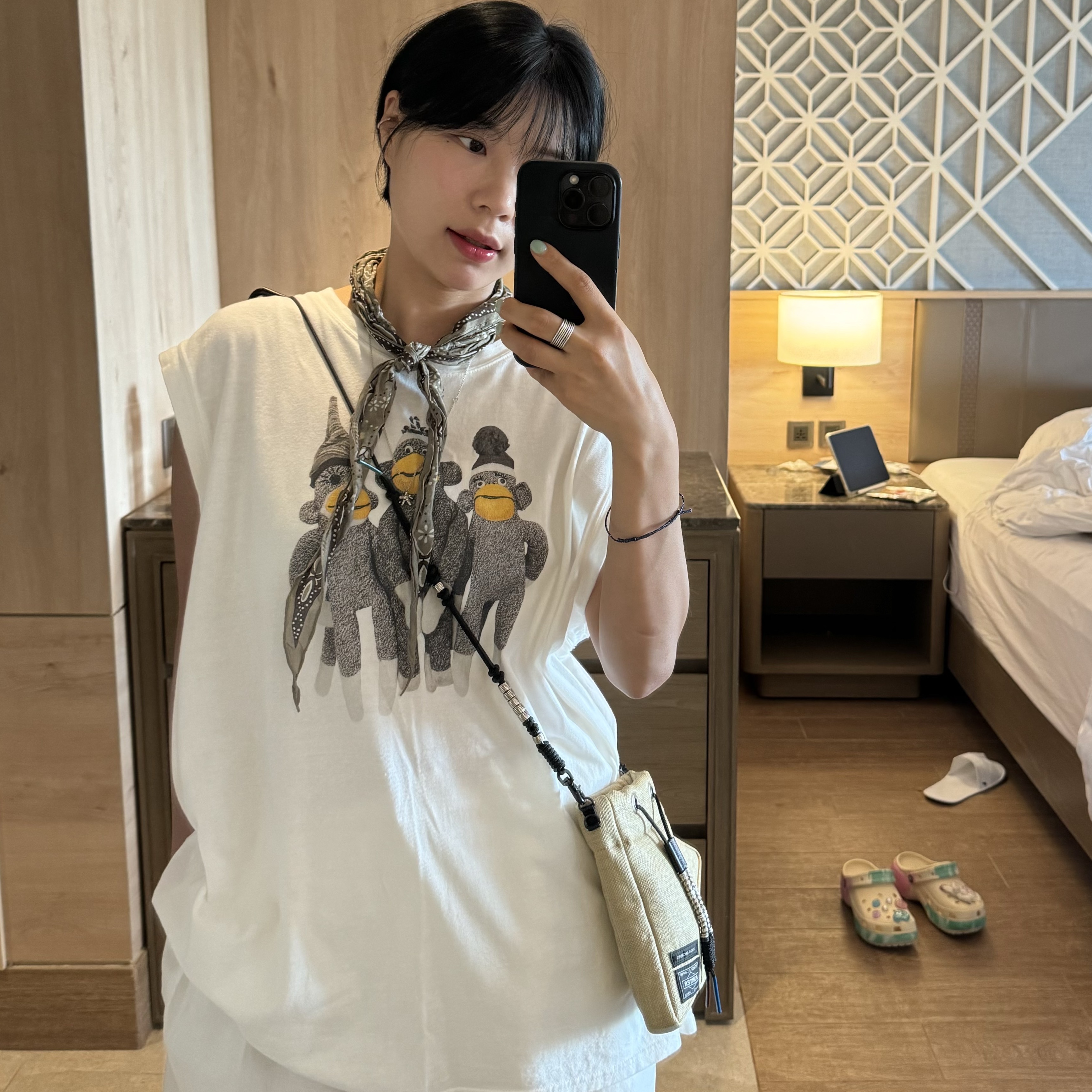 Kapital 20 Jersey Sleeveless Big T-Shirt Monkey Amigo Pt White 착용 스타일