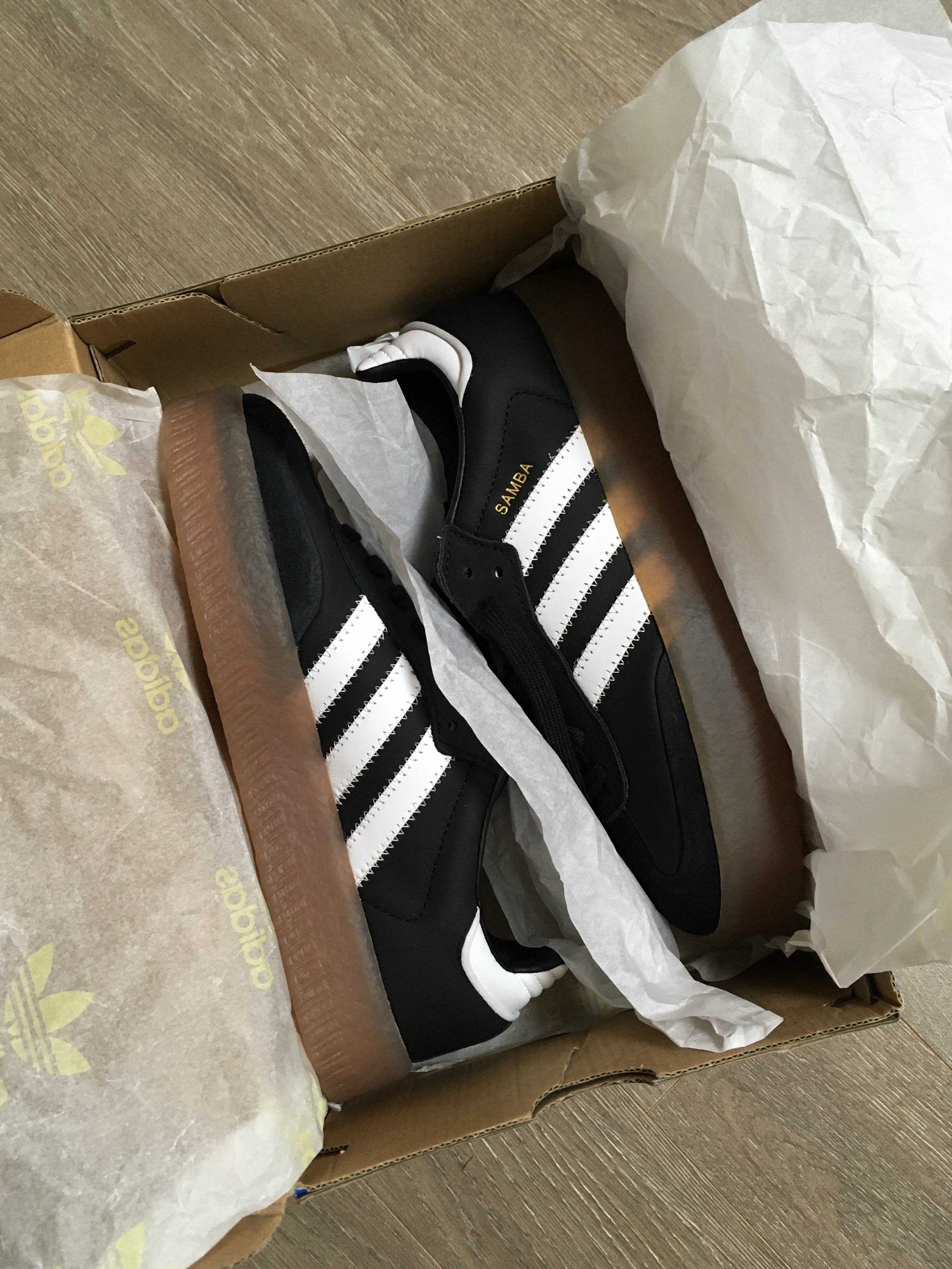 (W) Adidas Sambae Black White 착용 스타일