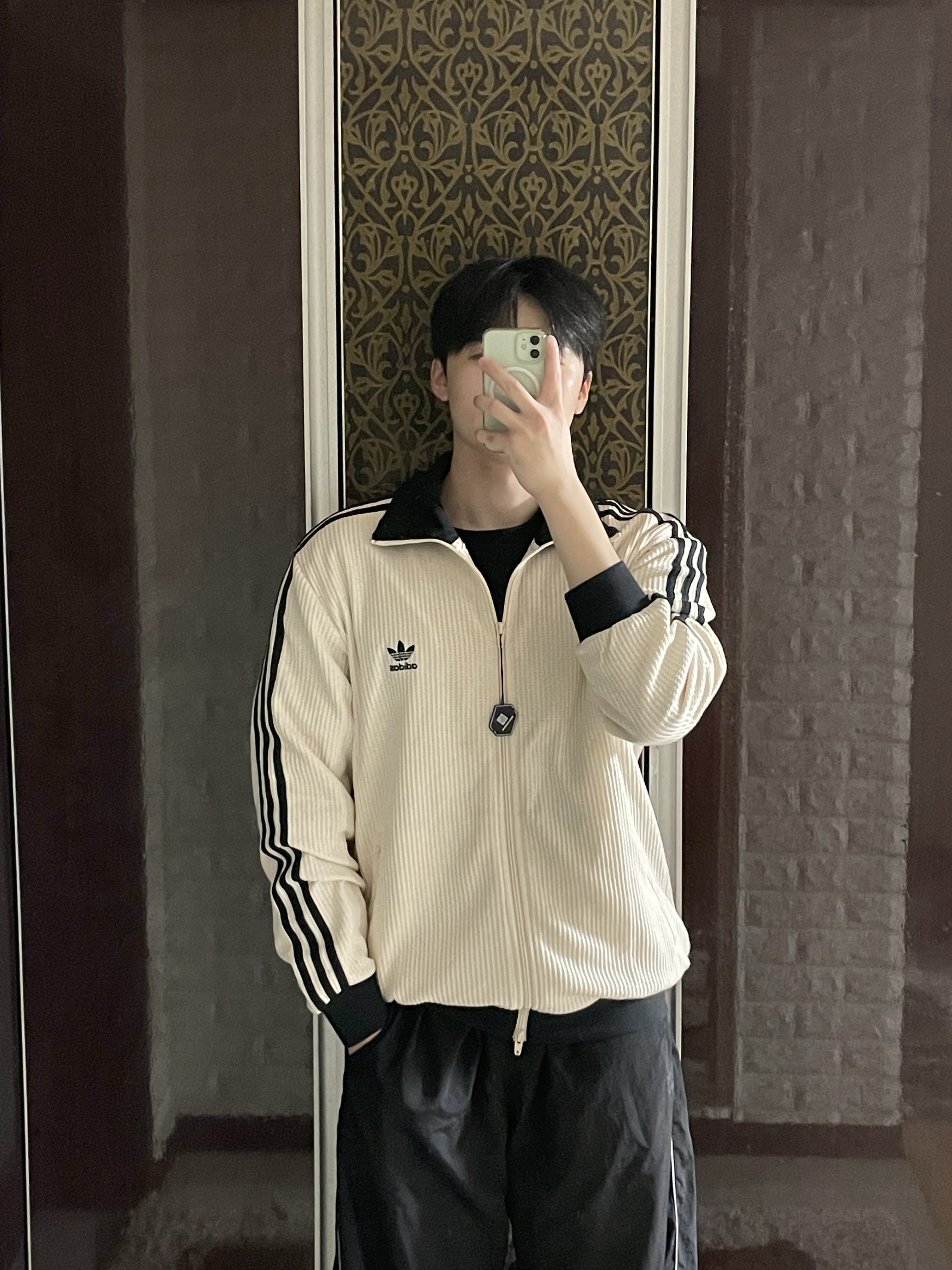 Adidas Waffle Beckenbauer Track Top Wonder White - KR Sizing 착용 스타일 - 1