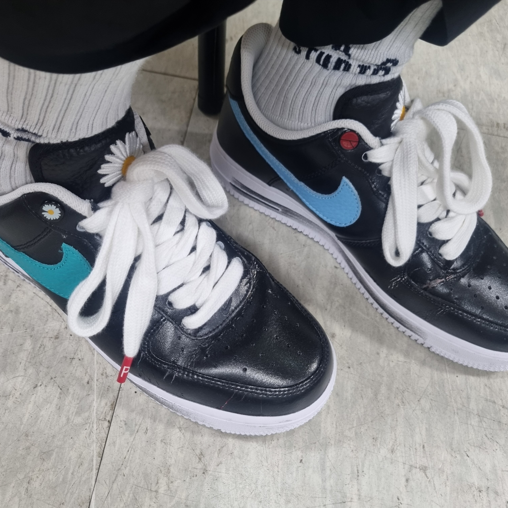 Nike x Peaceminusone Air Force 1 Low Para-Noise 3.0 Black and Multicolor 착용 스타일