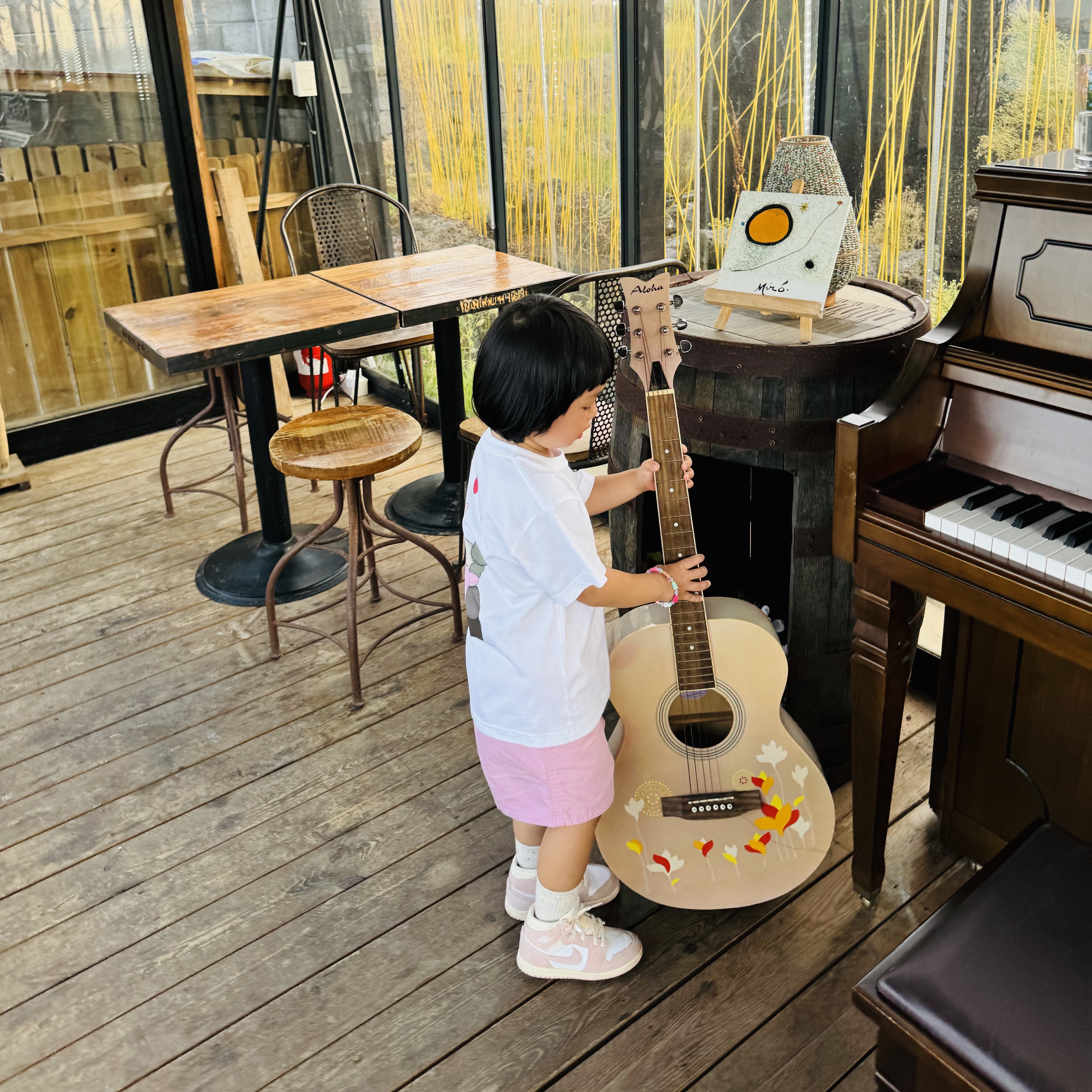(Kids) Patagonia Funhoggers Cotton Shorts Sunfade Pink, (TD) Jordan 1 Retro High OG Coconut Milk and Sail 착용 스타일 - 1