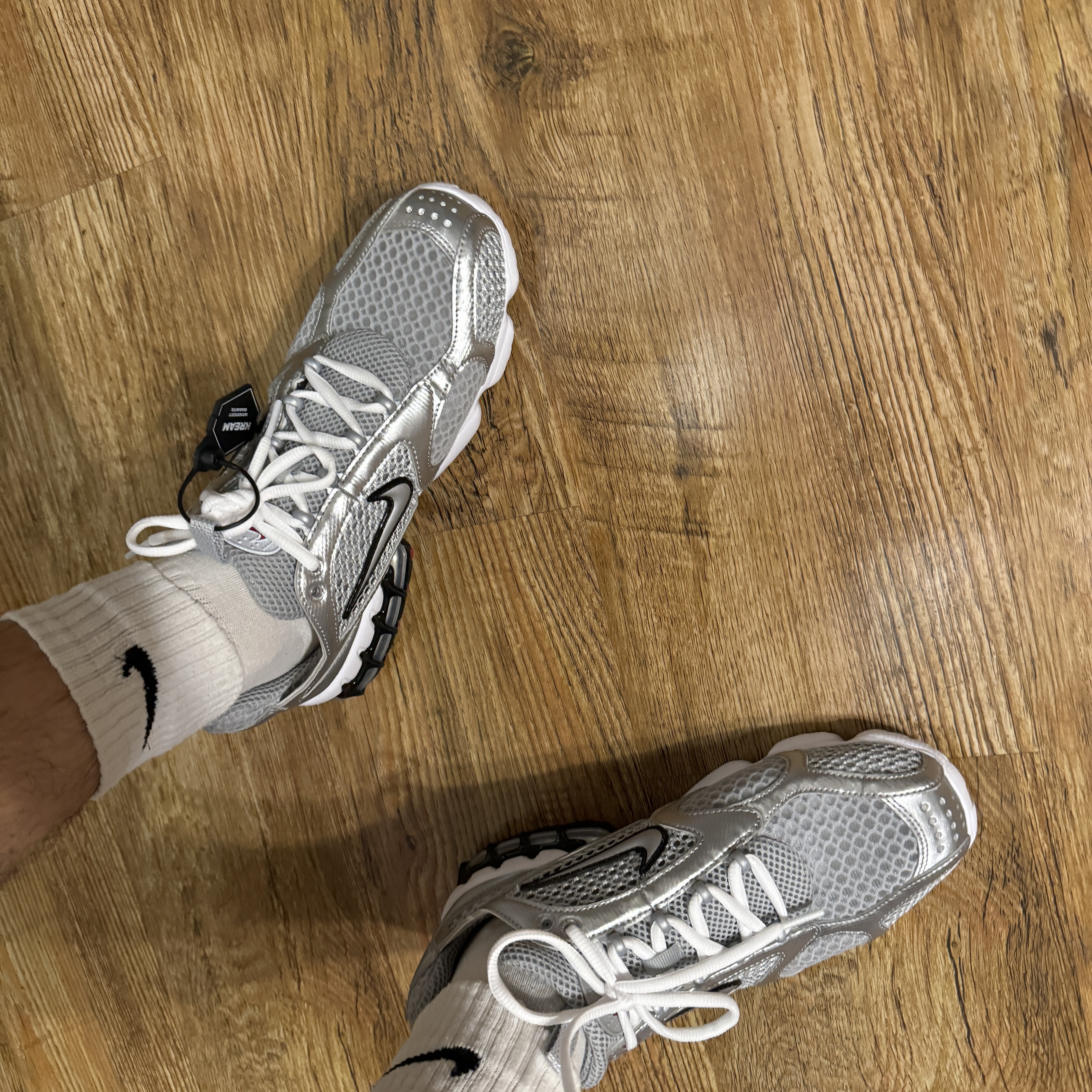 Nike Air Zoom Spiridon Cage 2 Metallic Silver 착용 스타일