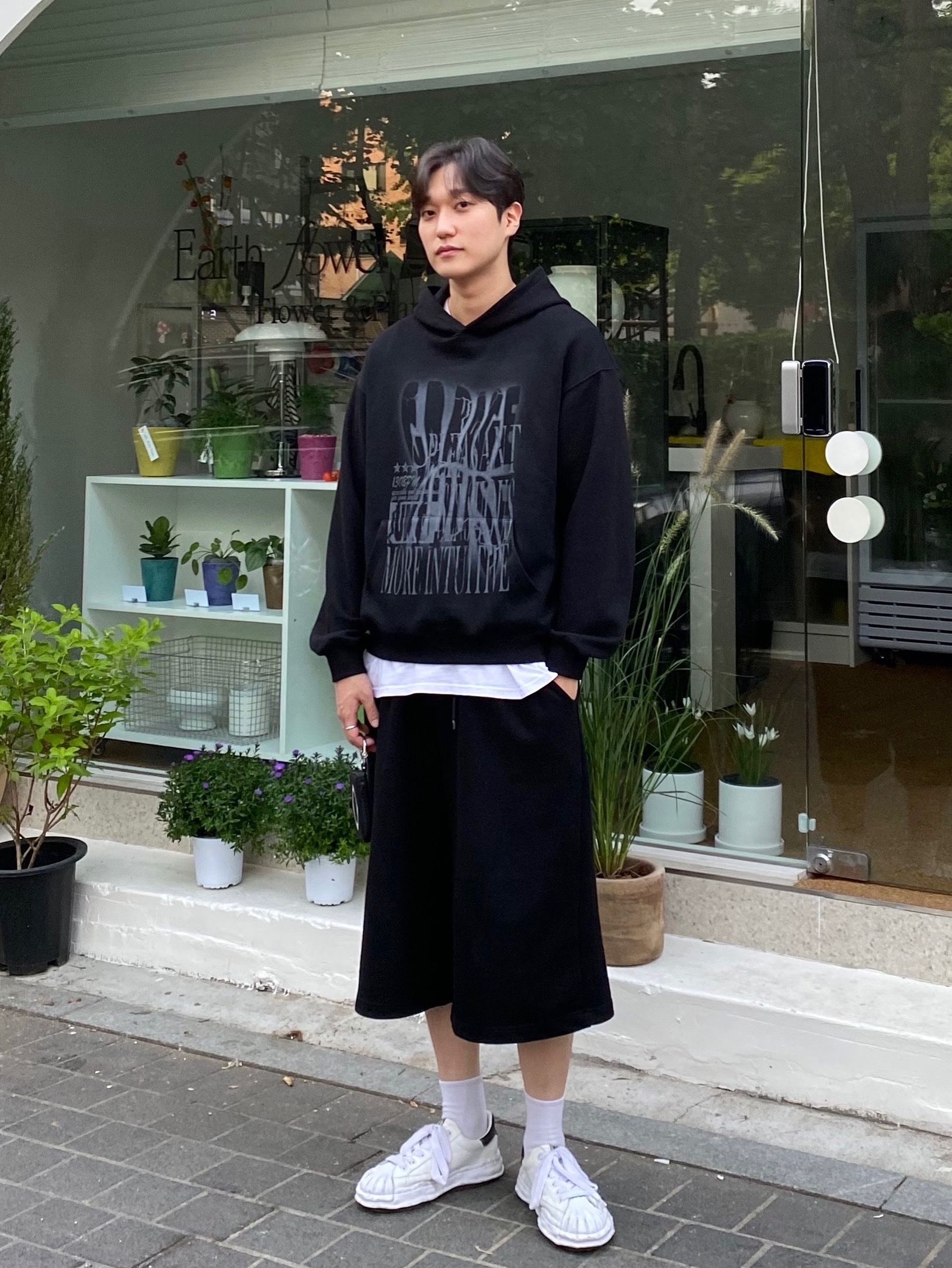Maison Mihara Yasuhiro Blakey OG Sole Canvas Low-top Sneakers White 착용 스타일 - 1