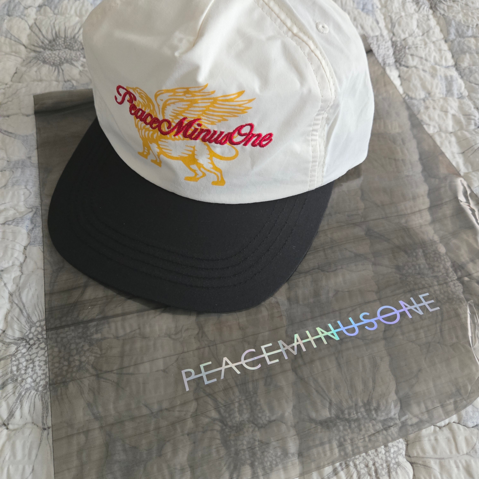 Peaceminusone x Joopiter Five-Panel Baseball Cap White 착용 스타일