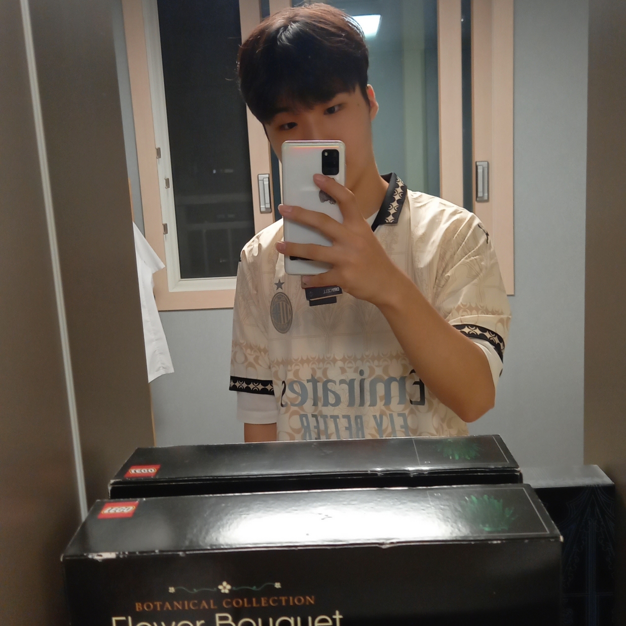 Puma x Pleasures AC Milan  2023/24 4th Jersey Authentic Pristine Granola (Non Marking Ver.) 착용 스타일