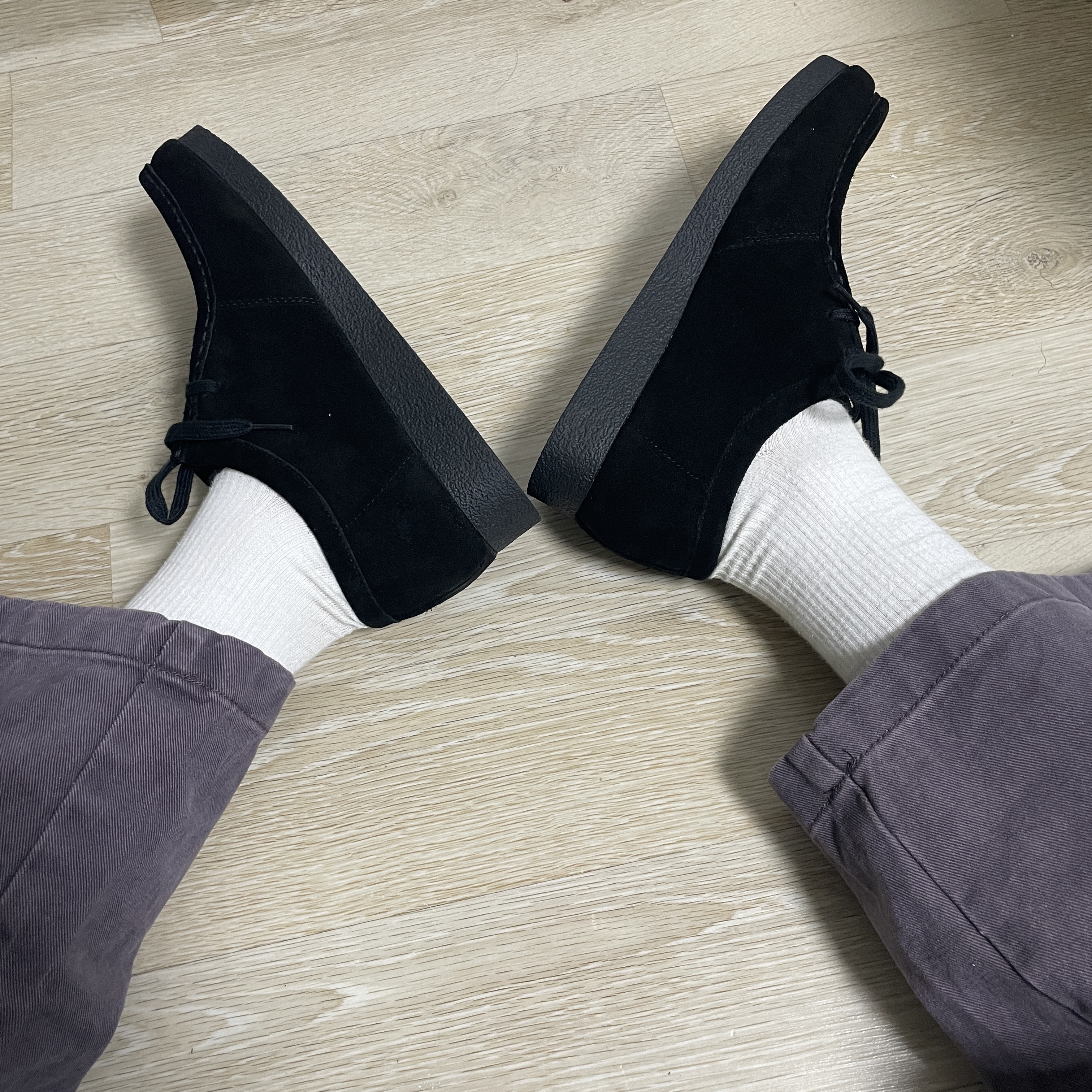 GU Real Leather Moccasin Shoes Black 착용 스타일 - 2