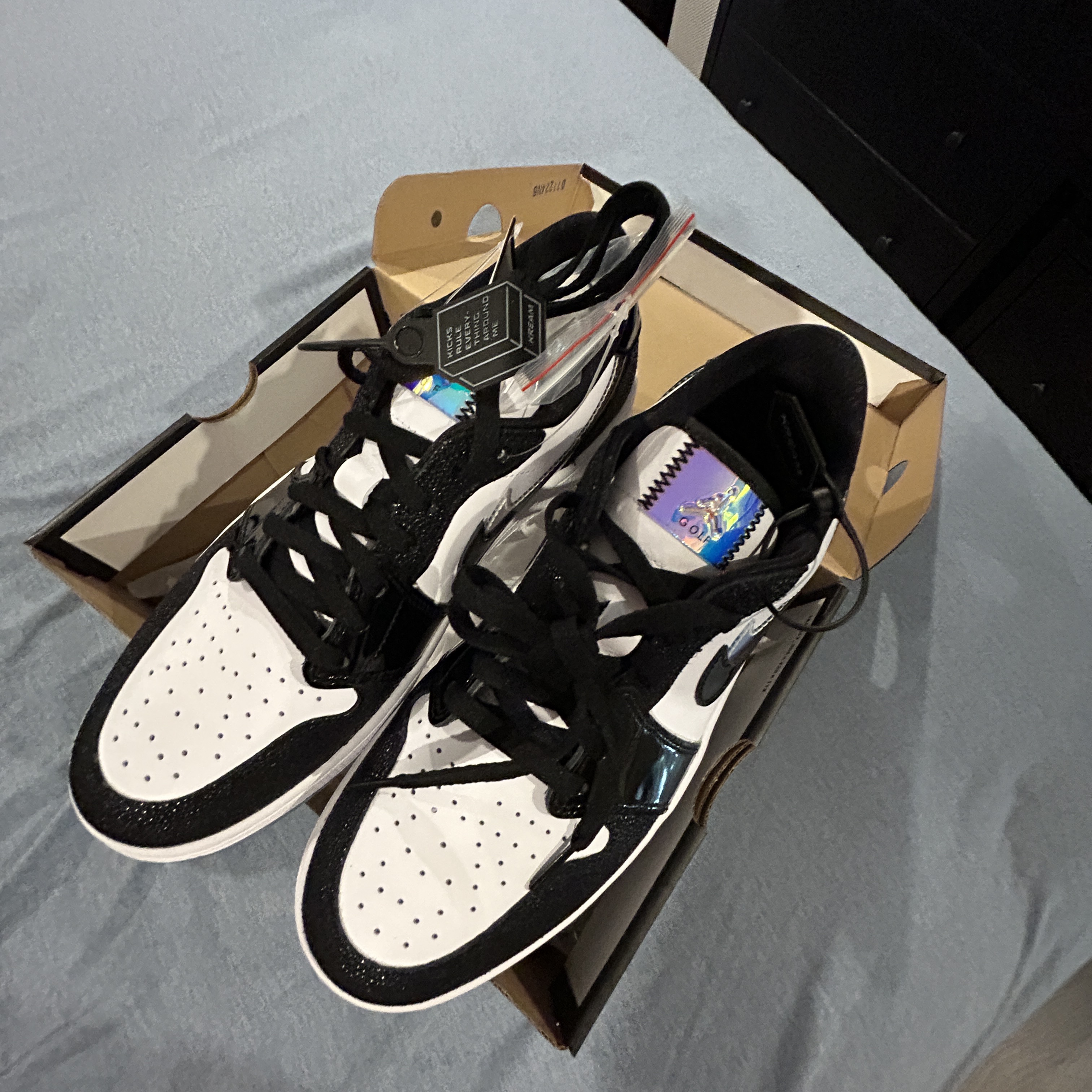 Jordan 1 Low Golf NRG White Black 착용 스타일 - 1