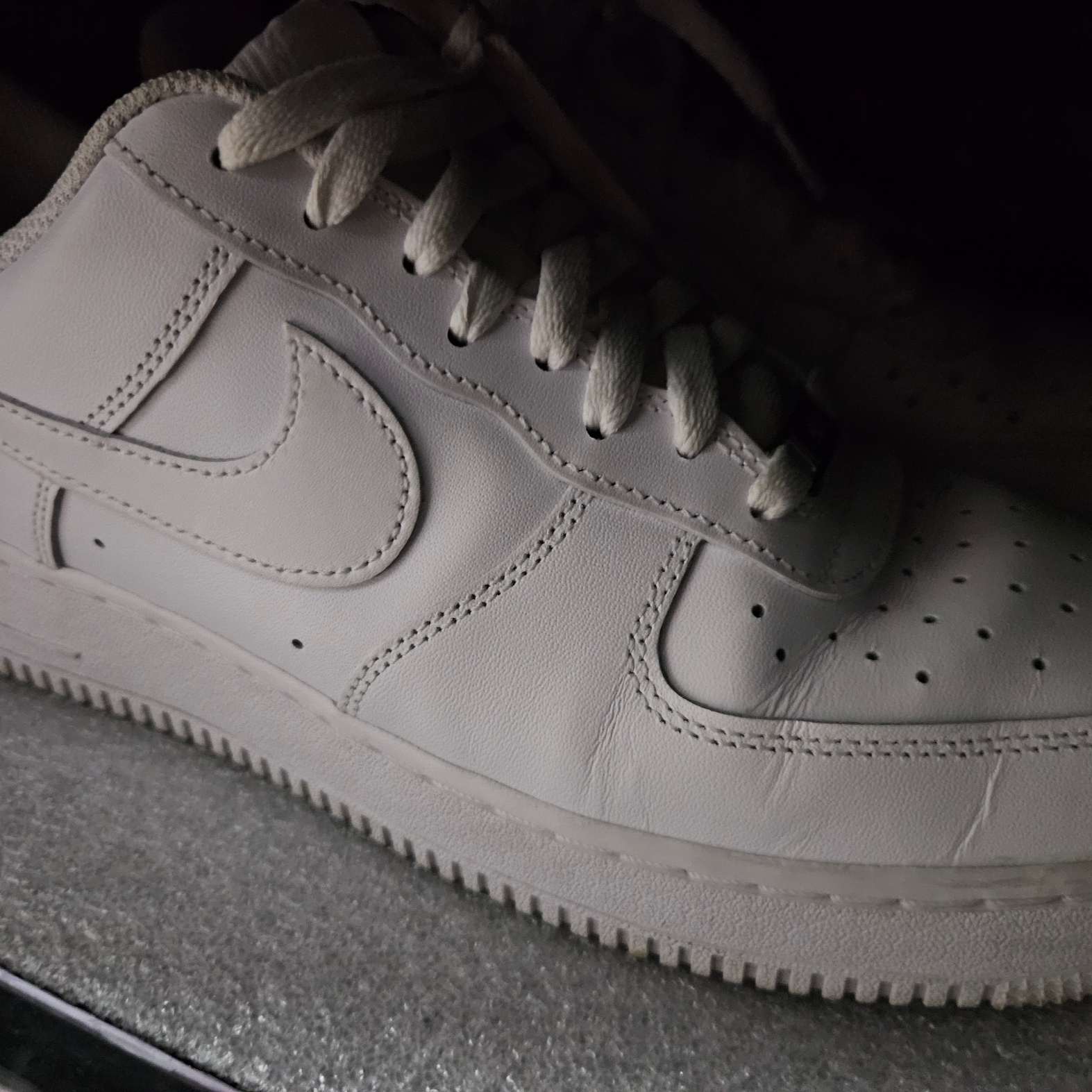 Nike Air Force 1 '07 Low White 착용 스타일