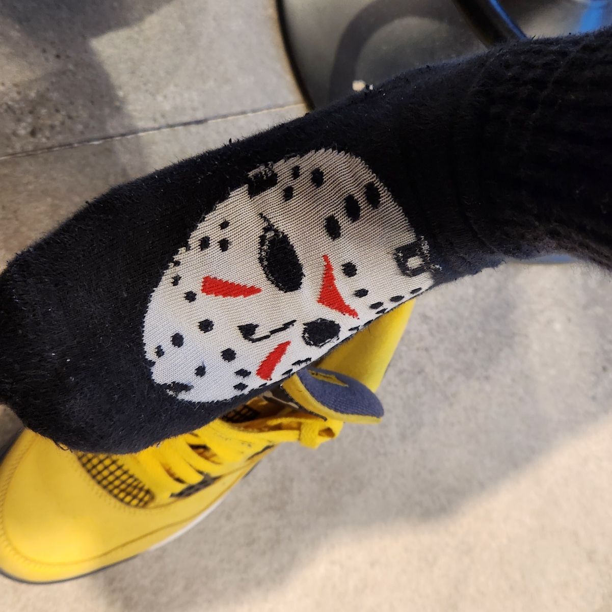 Jordan 4 Retro Tour Yellow 착용 스타일 - 3
