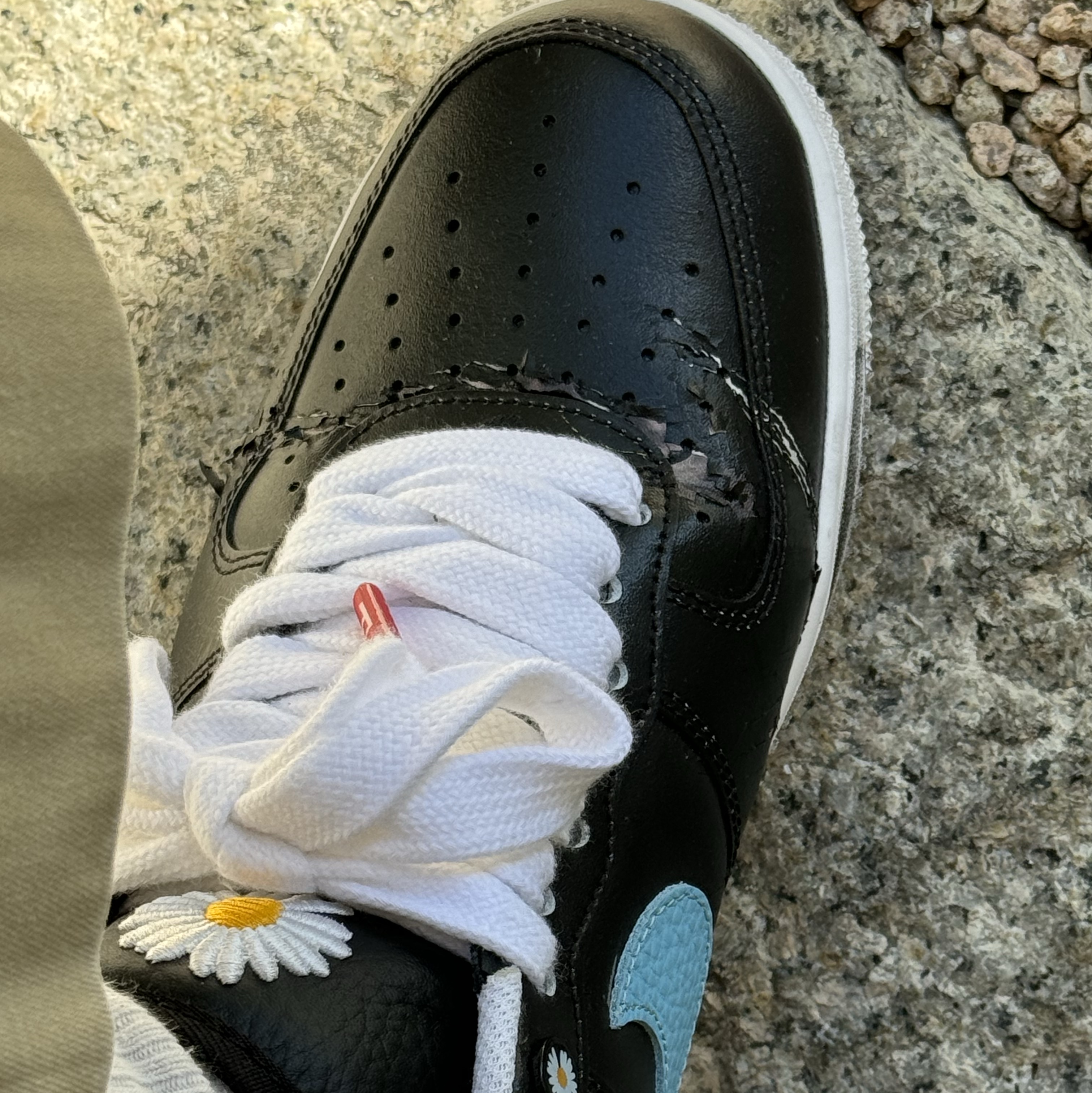Nike x Peaceminusone Air Force 1 Low Para-Noise 3.0 Black and Multicolor 착용 스타일
