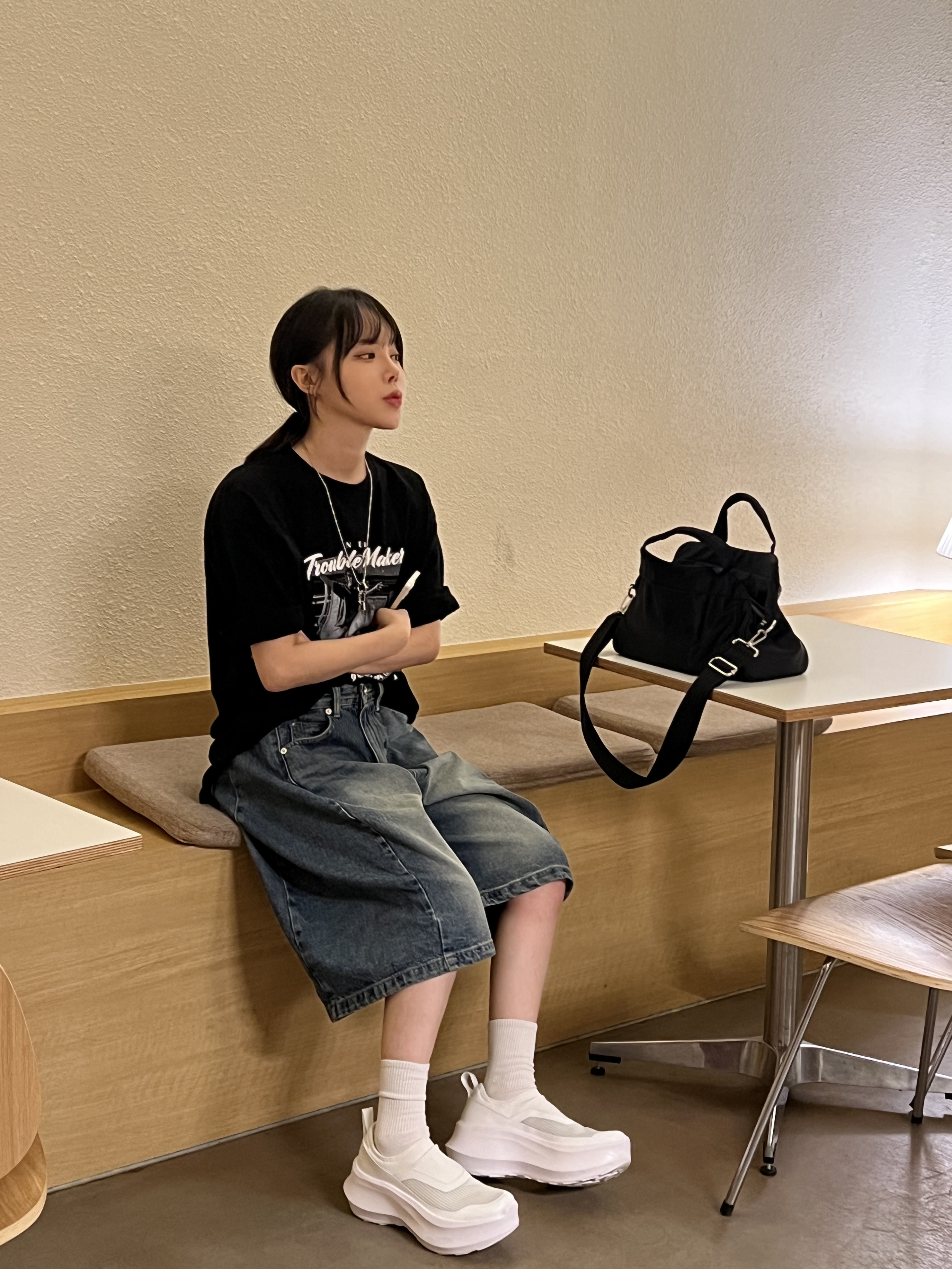 Salomon x Comme des Garcons Slip-On Platform White 착용 스타일 - 4
