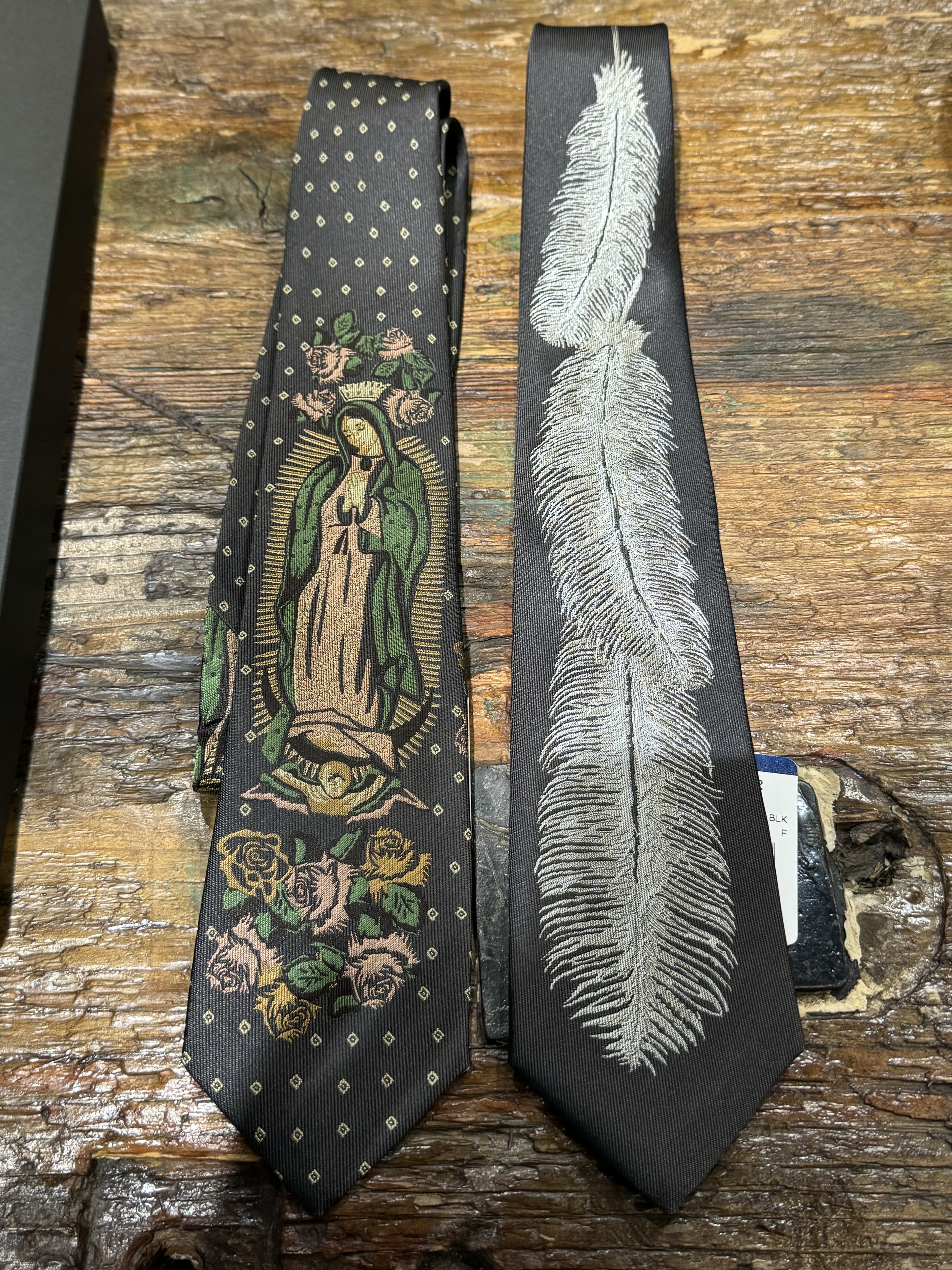 Kapital Silk Twill Maria Tie Black, Kapital Silk Twill Feather Tie Black 착용 스타일