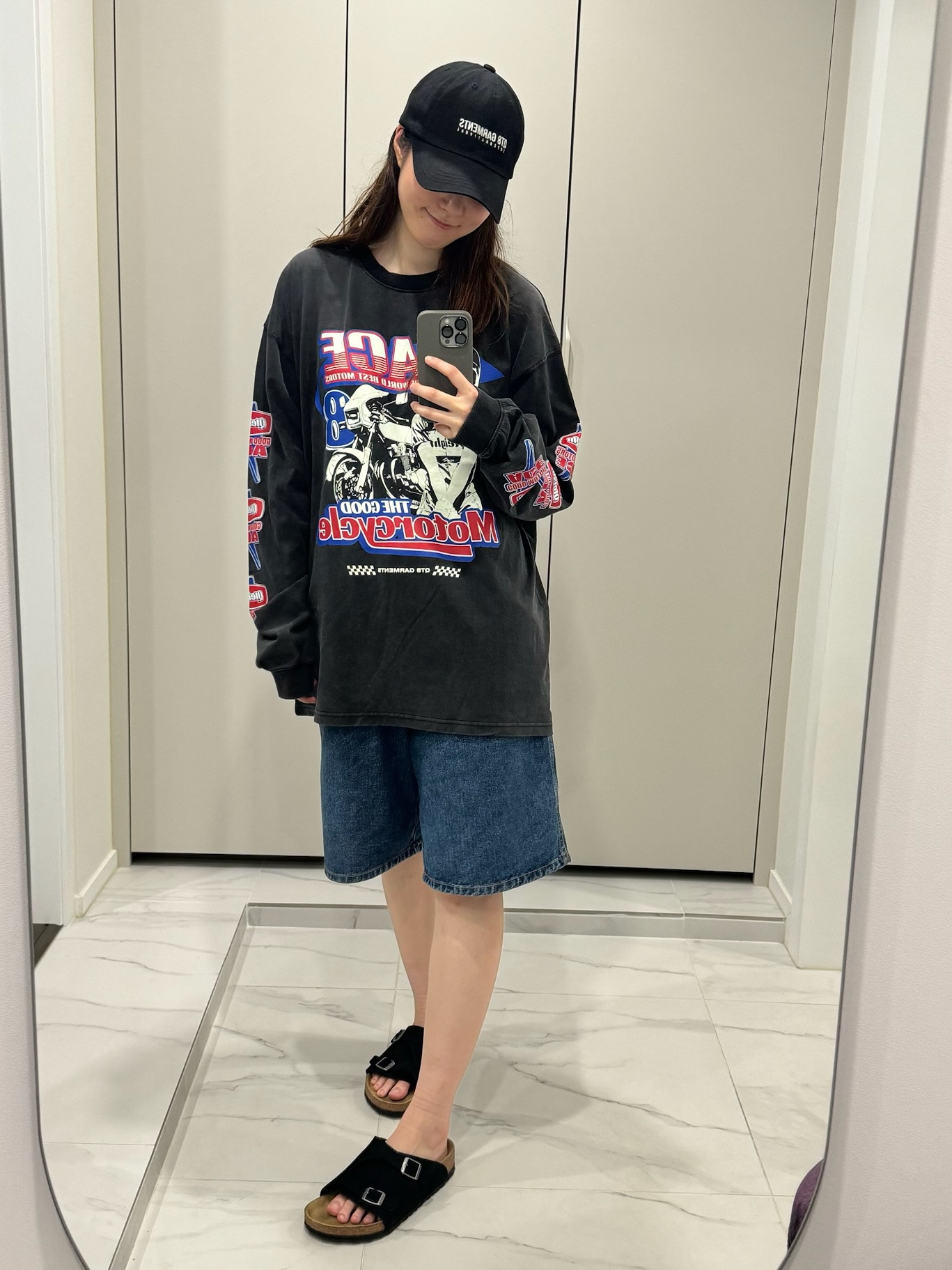 QT8 GARMENTS TL Ace Motors SP Washed Long Sleeve Black, QT8 GARMENTS BN I.T Logo Ball Cap Black 착용 스타일 - 1