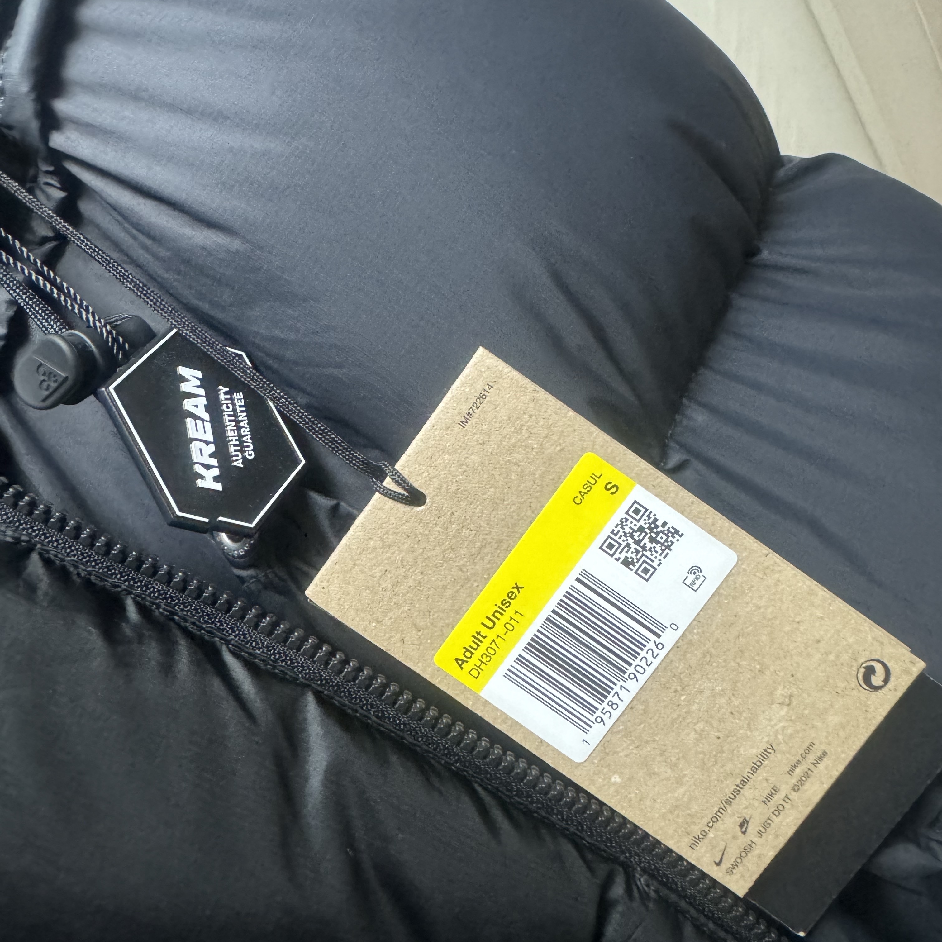 Nike ACG Therma-Fit ADV Lunar Lake Puffer Jacket Black - Asia 착용 스타일