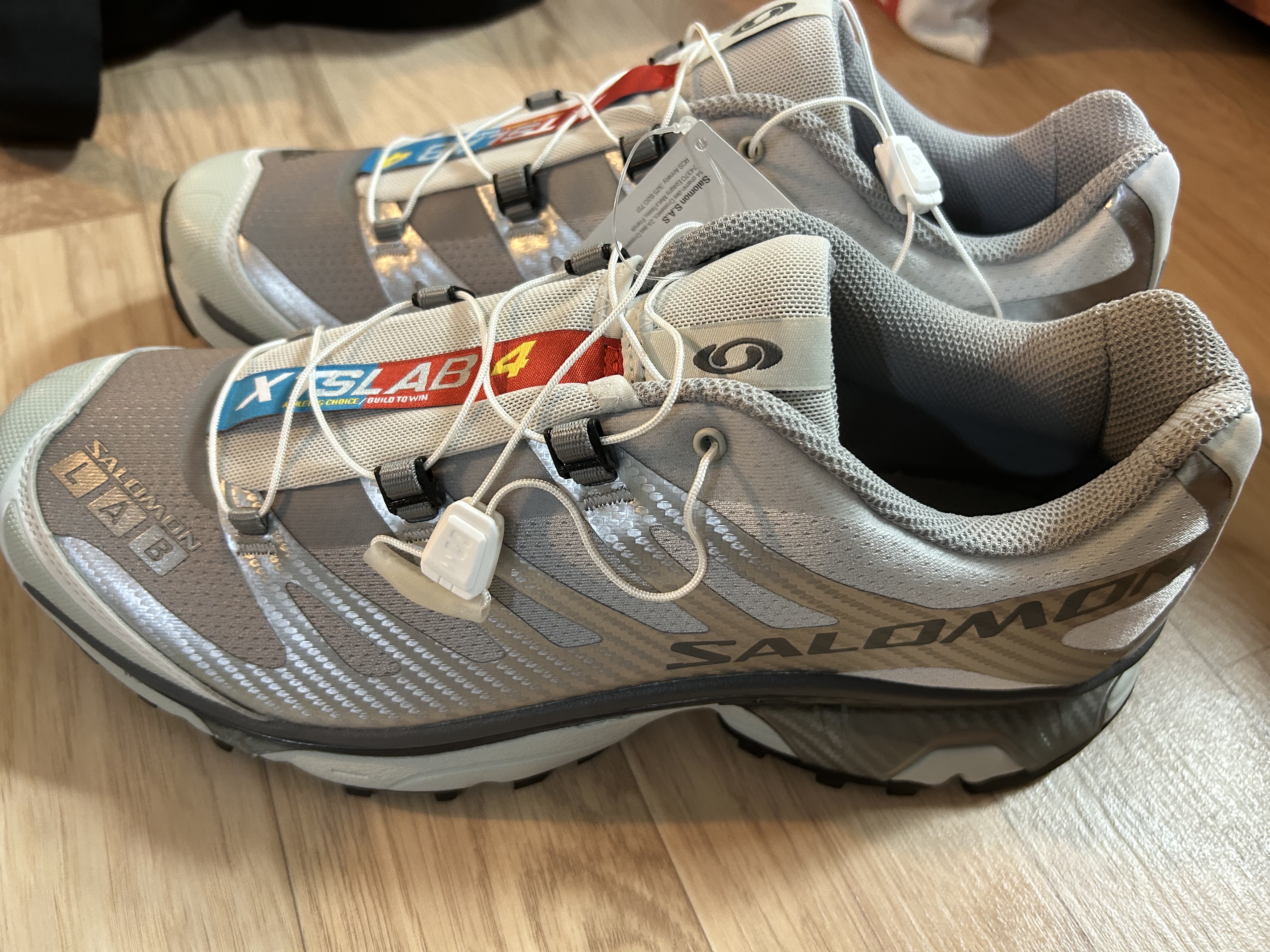 Salomon XT-4 OG Sharkskin Dawn Blue 착용 스타일