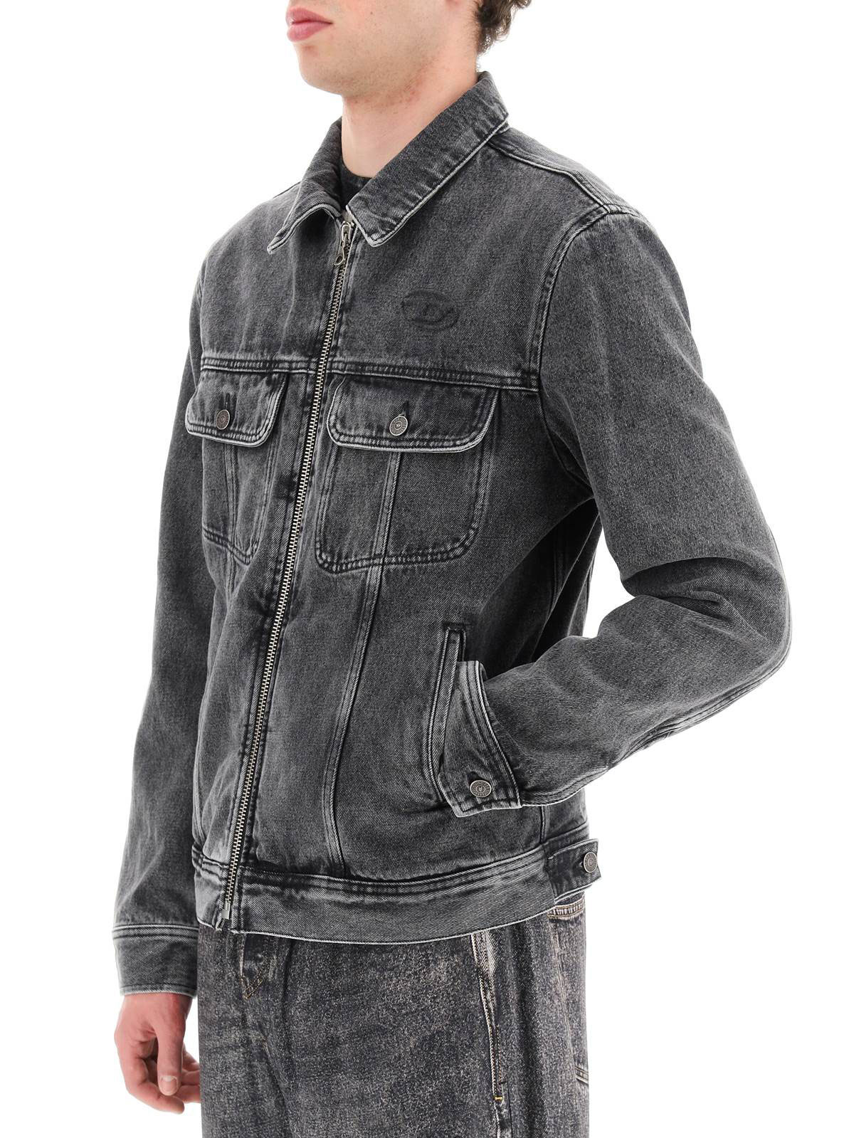 Diesel D-Barcy-ZF Denim Jacket Negro 착용 스타일 - 3