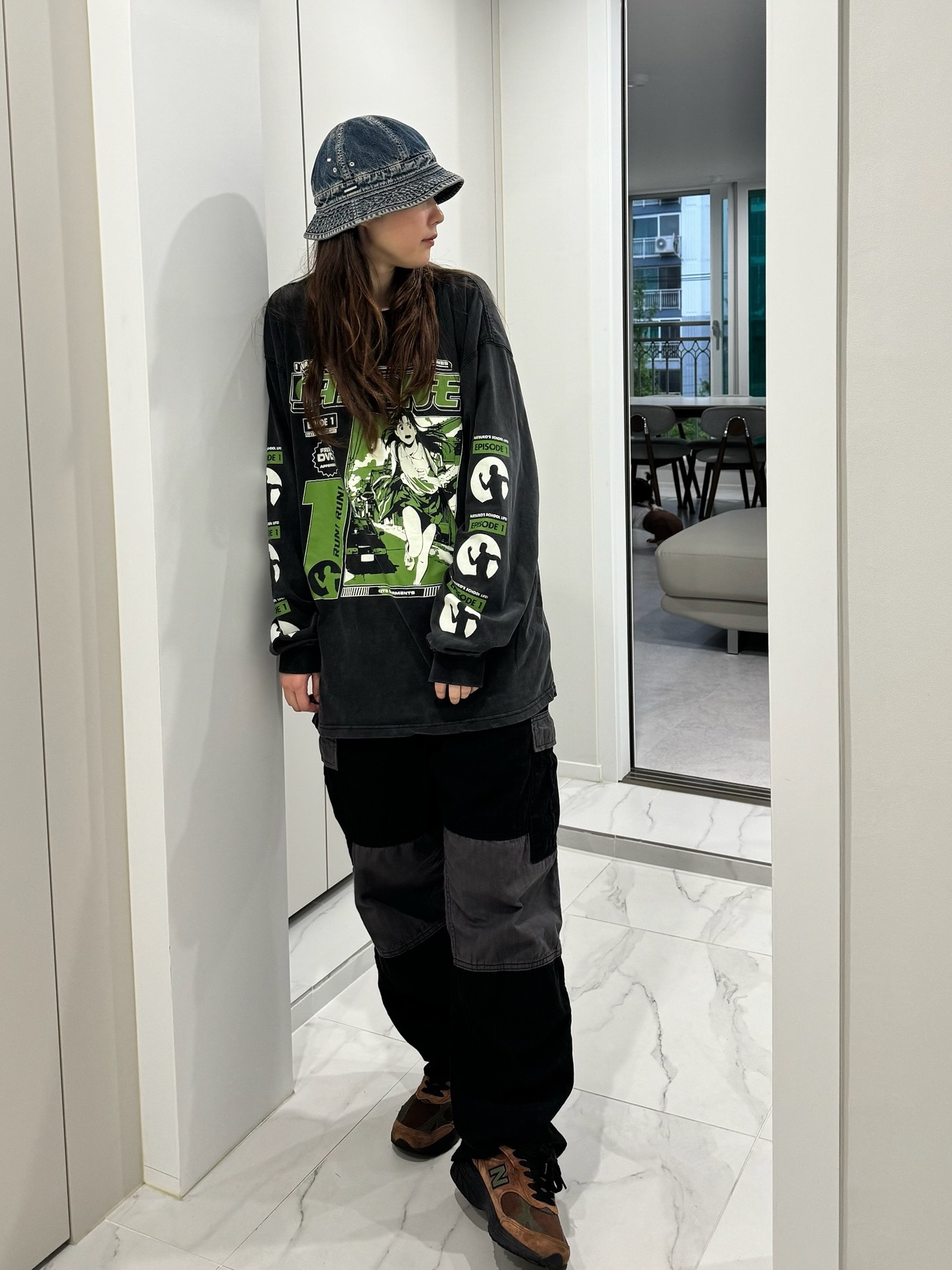 QT8 GARMENTS TL Day-1 SP Washed Long Sleeve Black, QT8 GARMENTS BN HBT Contrast Cargo Pants Black 착용 스타일