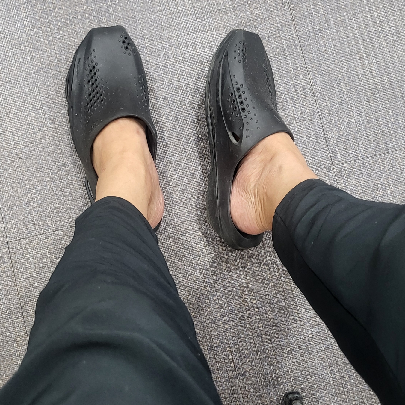 Nike x Matthew M Williams 005 Slide Black 착용 스타일