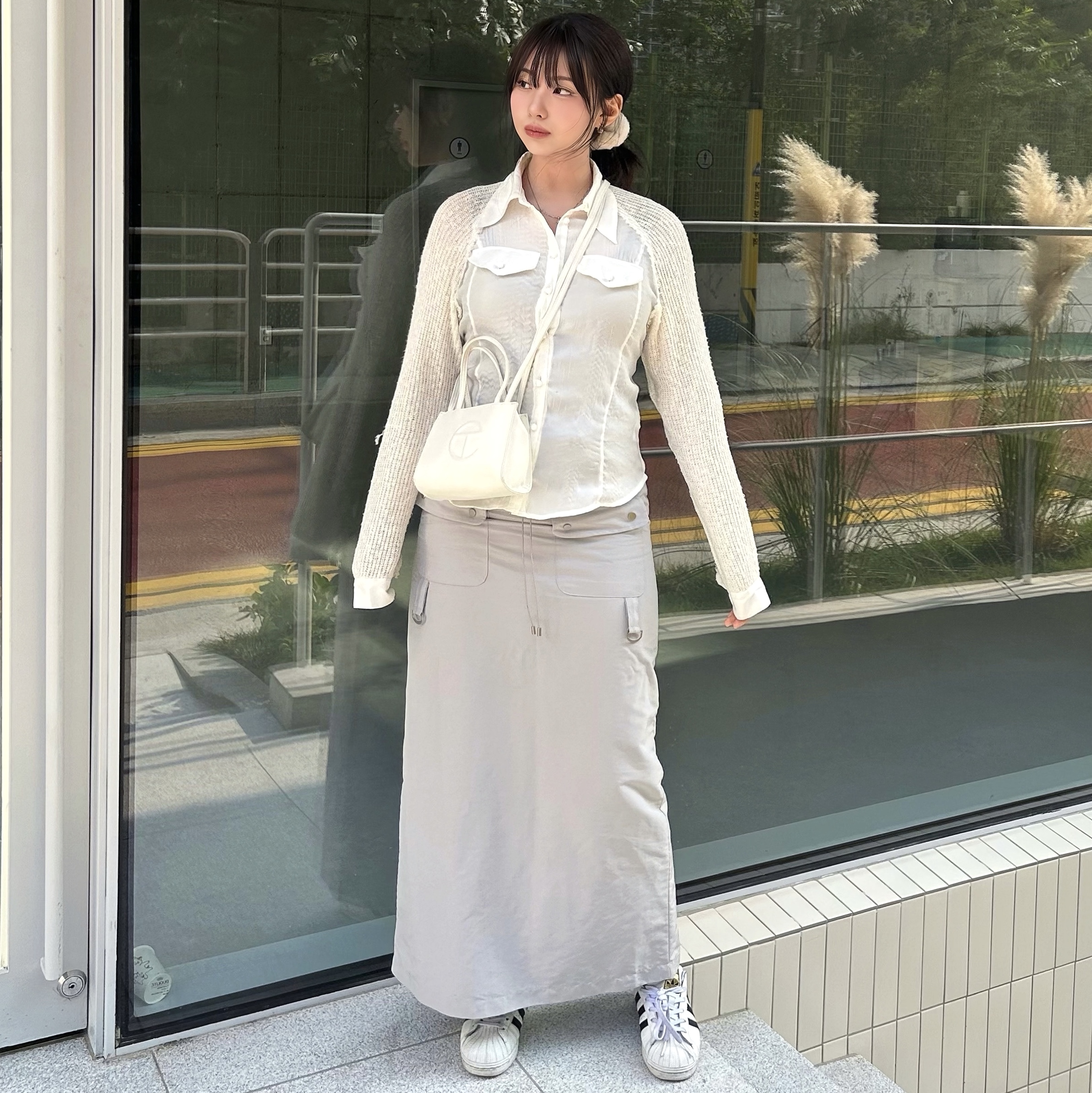 Telfar Small Shopping Bag White, (J) Adidas Superstar J White Black 착용 스타일