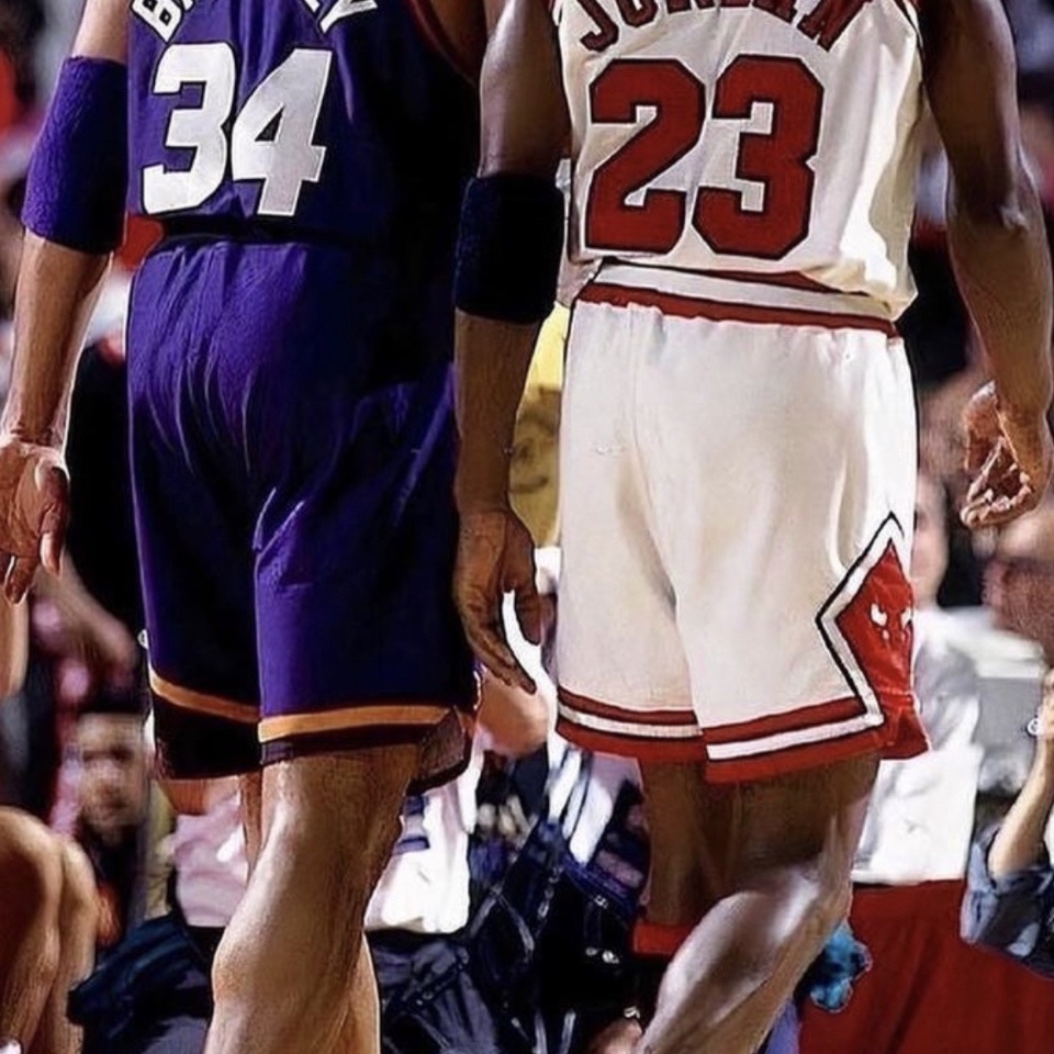 Jordan 8 Retro Playoffs 2023 착용 스타일 - 5