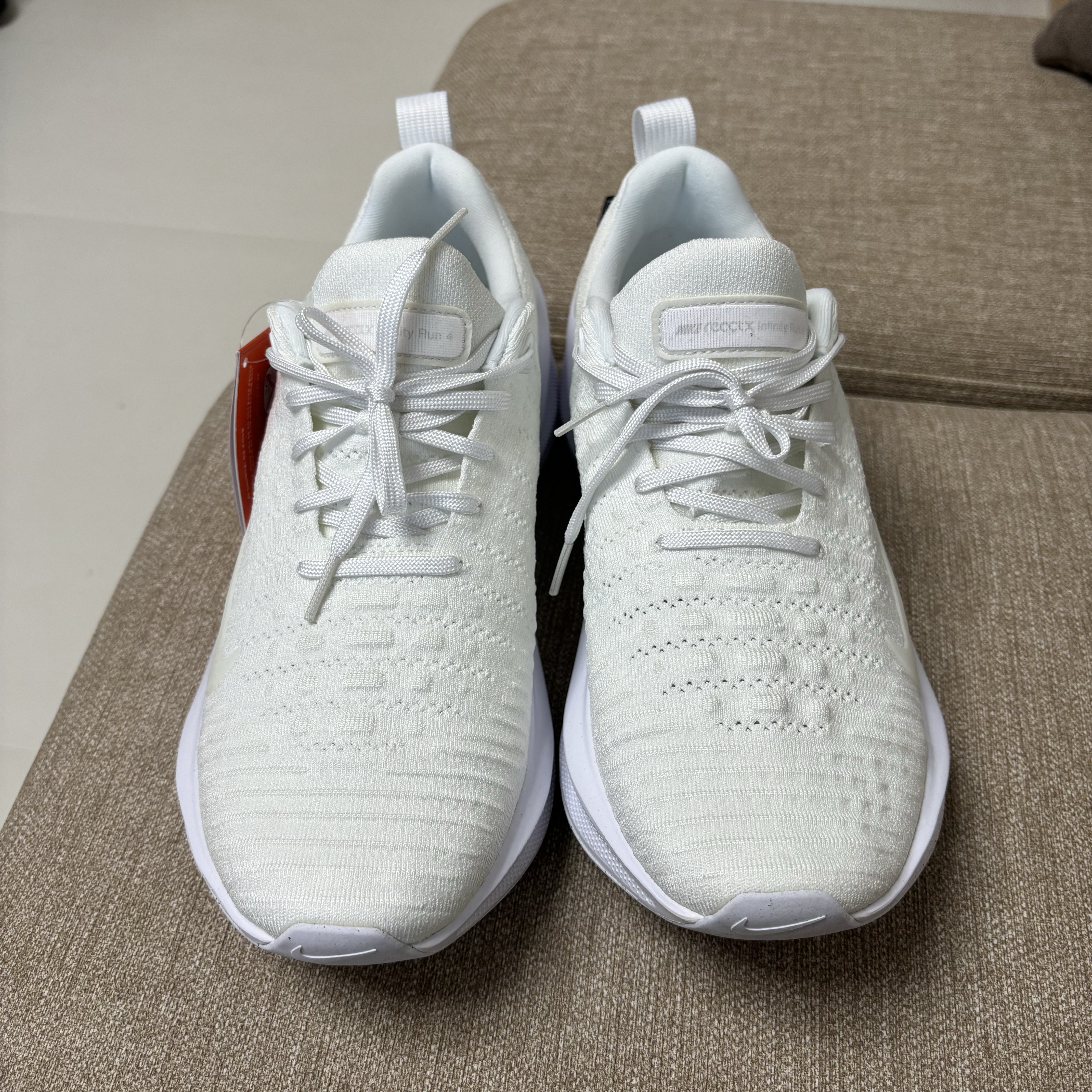 Nike ReactX Infinity Run 4 White 착용 스타일 - 5