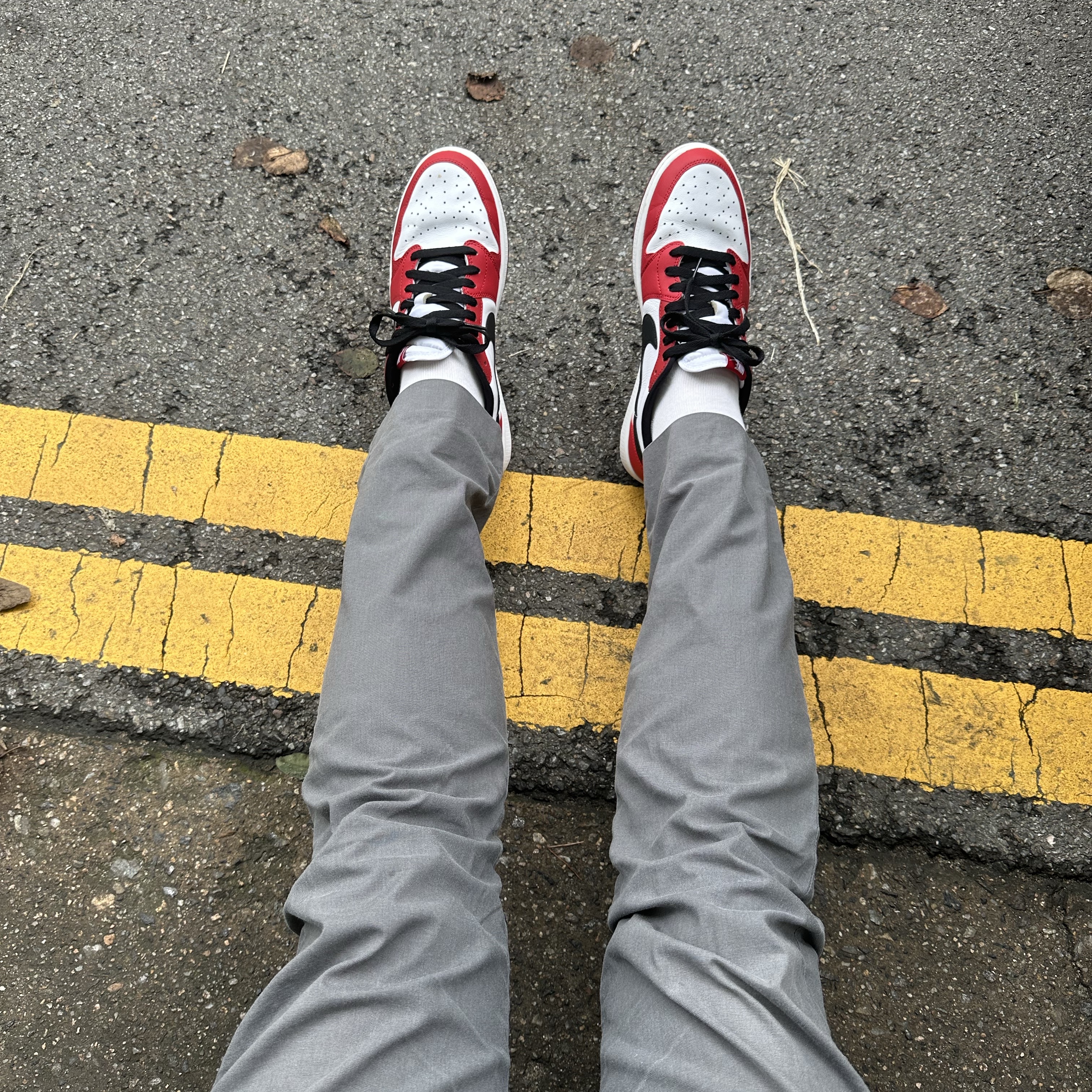 Jordan 1 Retro Low OG Chicago 2016 착용 스타일 - 1