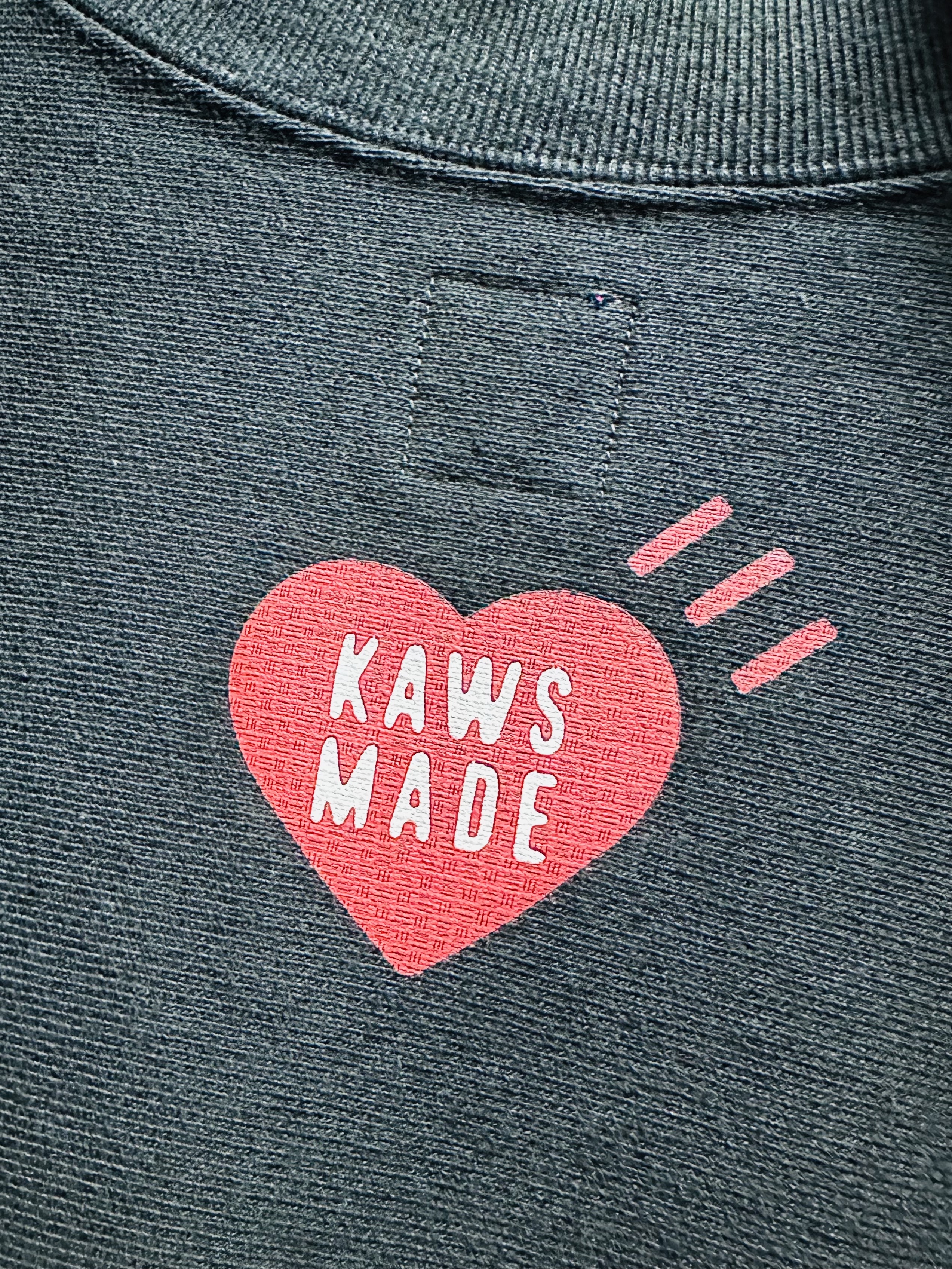 Human Made x Kaws Sweatshirt #2 Black - Seoul Store Exclusive 착용 스타일 - 4
