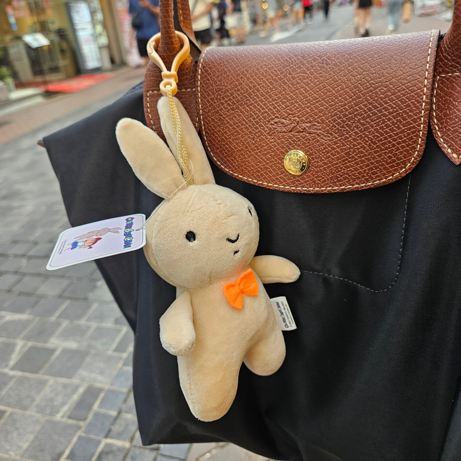 Longchamp Le Pliage Original Tote Bag M Black 착용 스타일