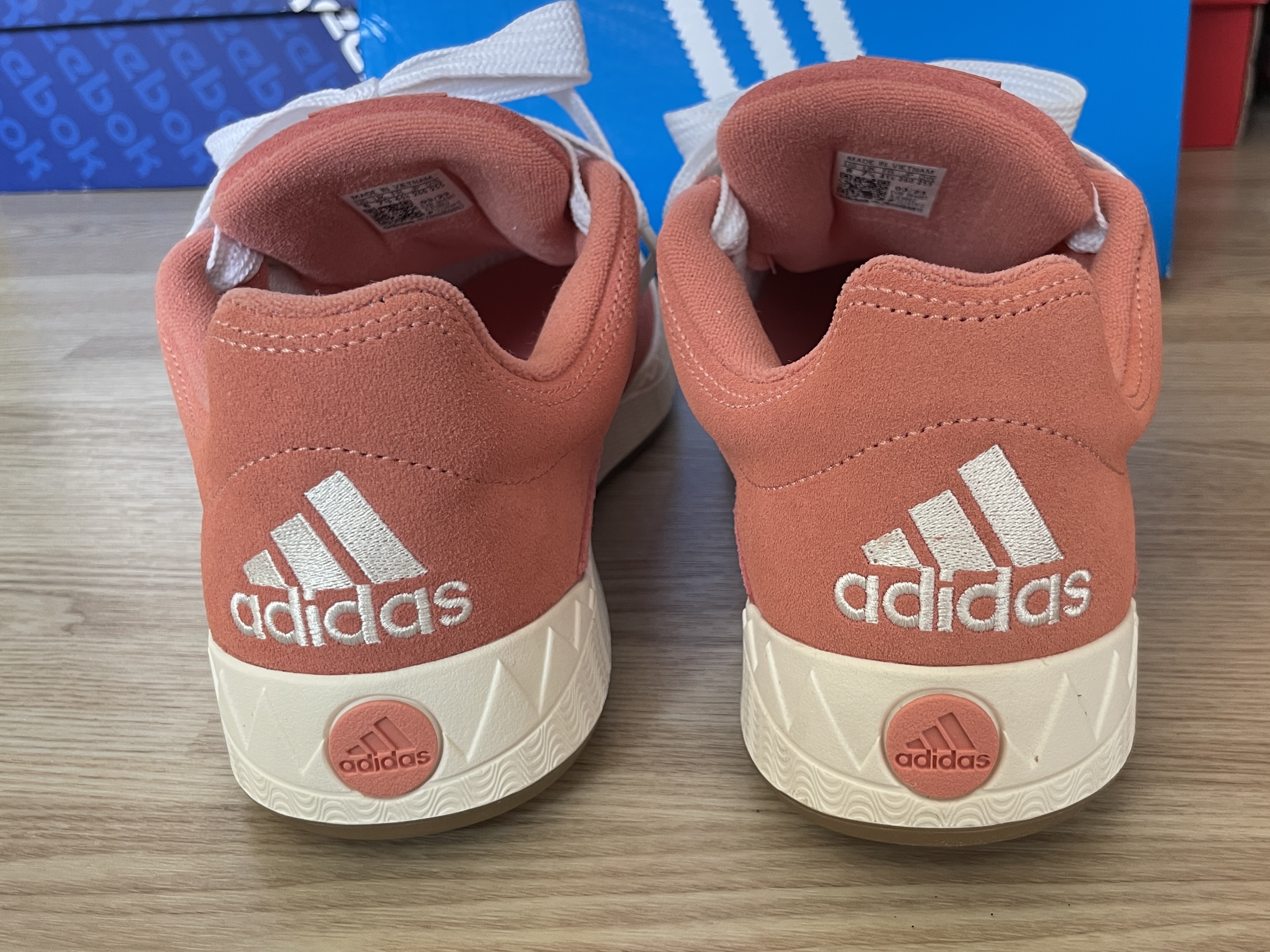 Adidas Adimatic Wonder Clay 착용 스타일 - 4