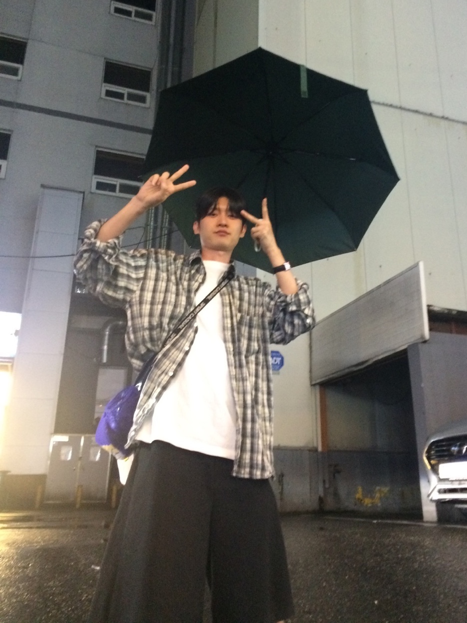 Amomento Mens Cotton Nylon Fatigue Pants Black - 24FW, New Balance 992 Made in USA Grey - D Standard 착용 스타일 - 4