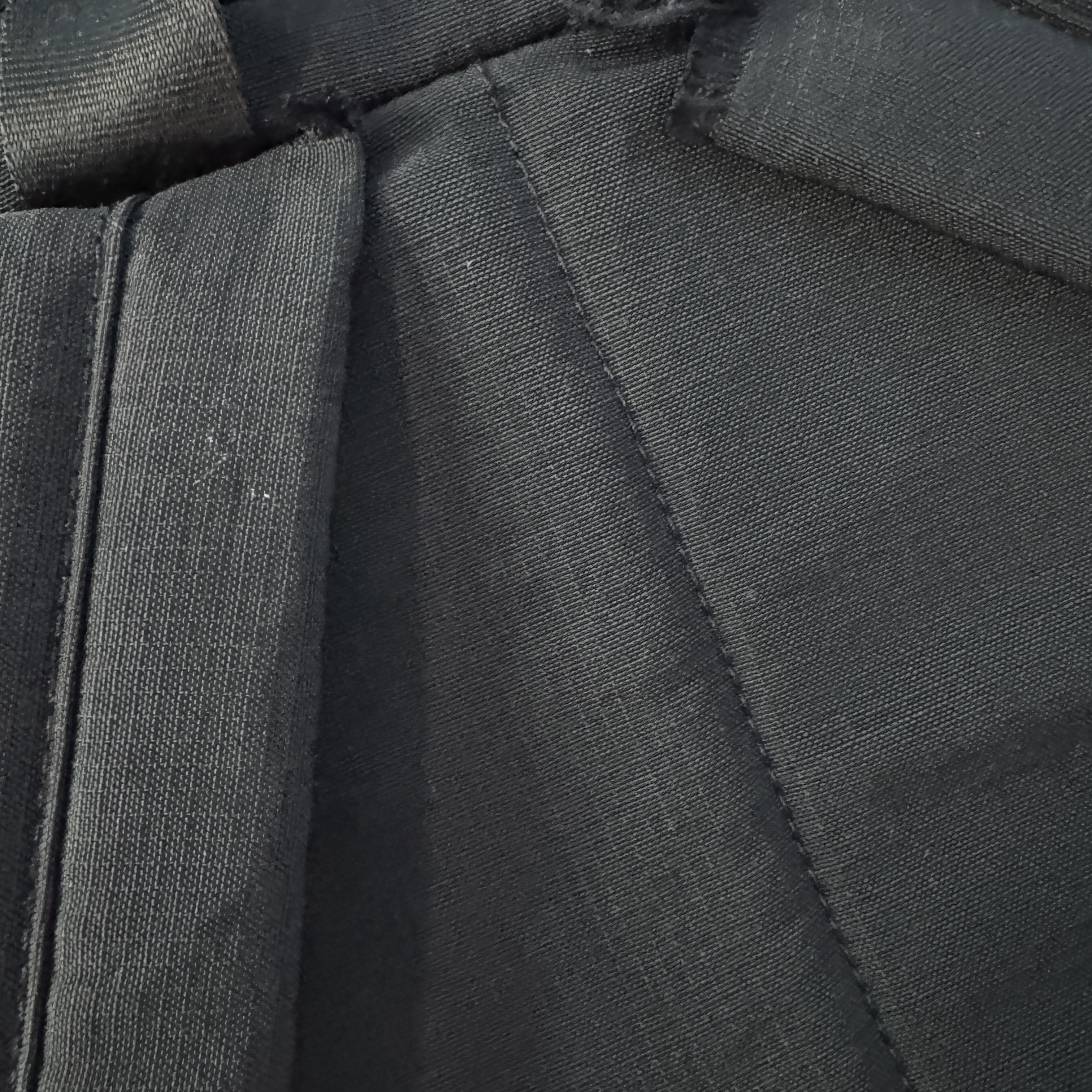 Ader Error Significant Tag Backpack 01 Noir 착용 스타일