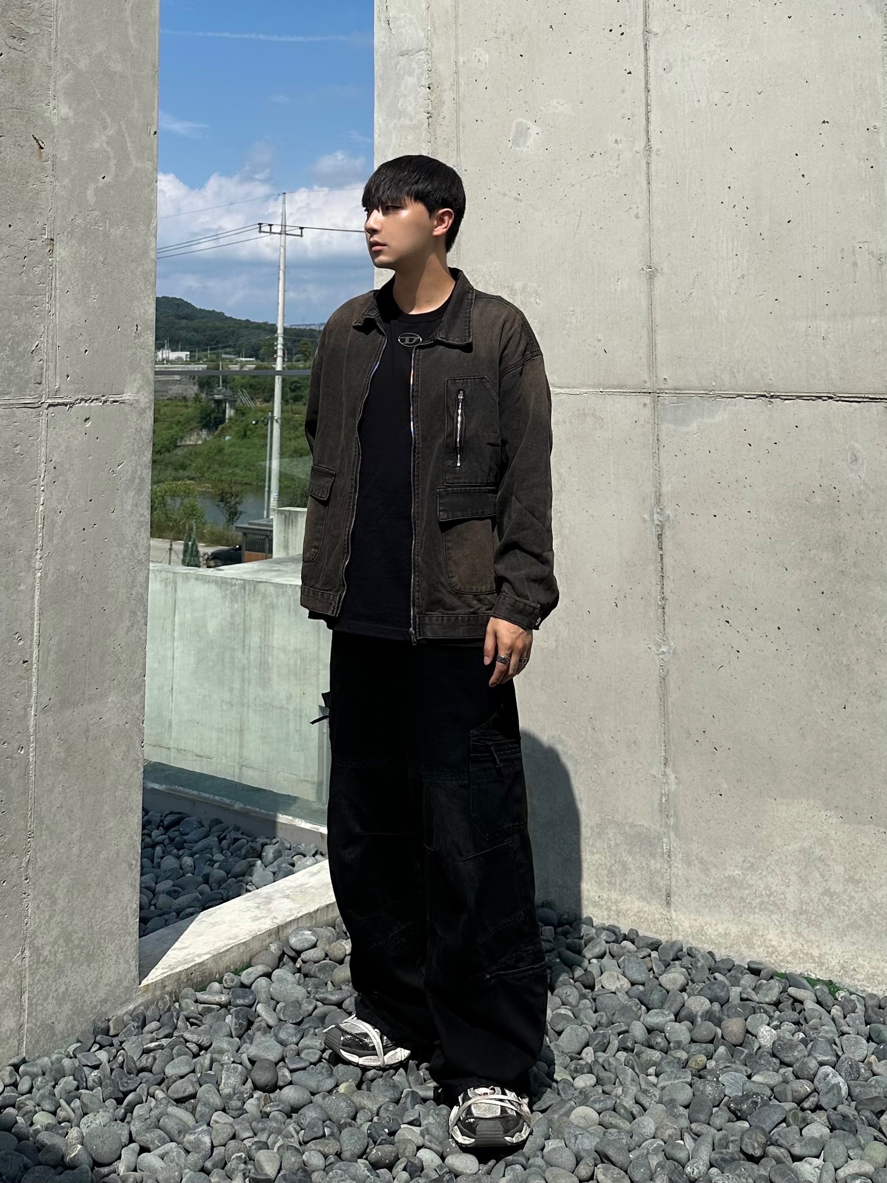Balenciaga 3XL Sneakers Grey White Red, Diesel T-Just-Od T-shirt Black 착용 스타일 - 1