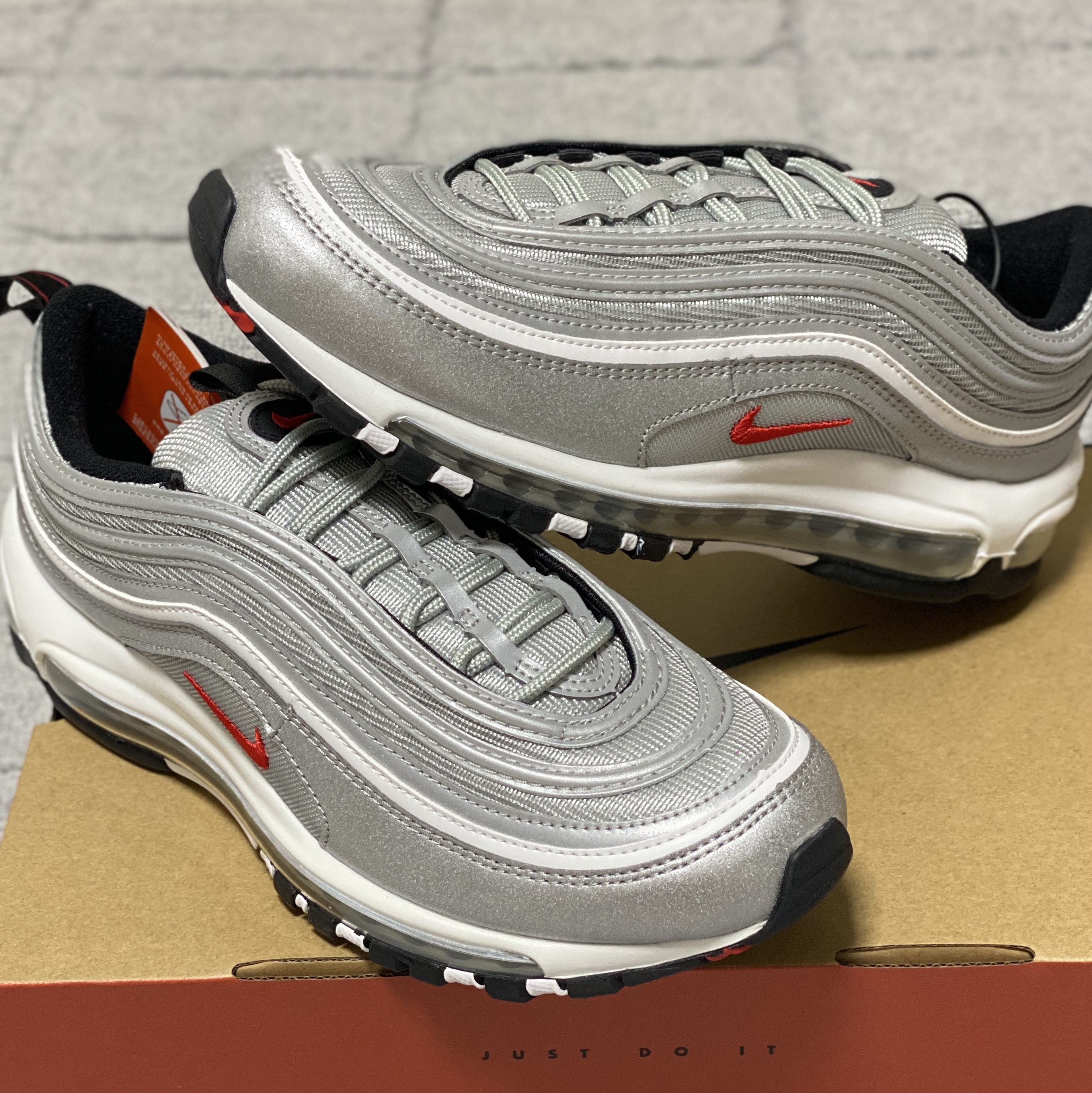 Nike Air Max 97 OG Silver Bullet 2022 착용 스타일