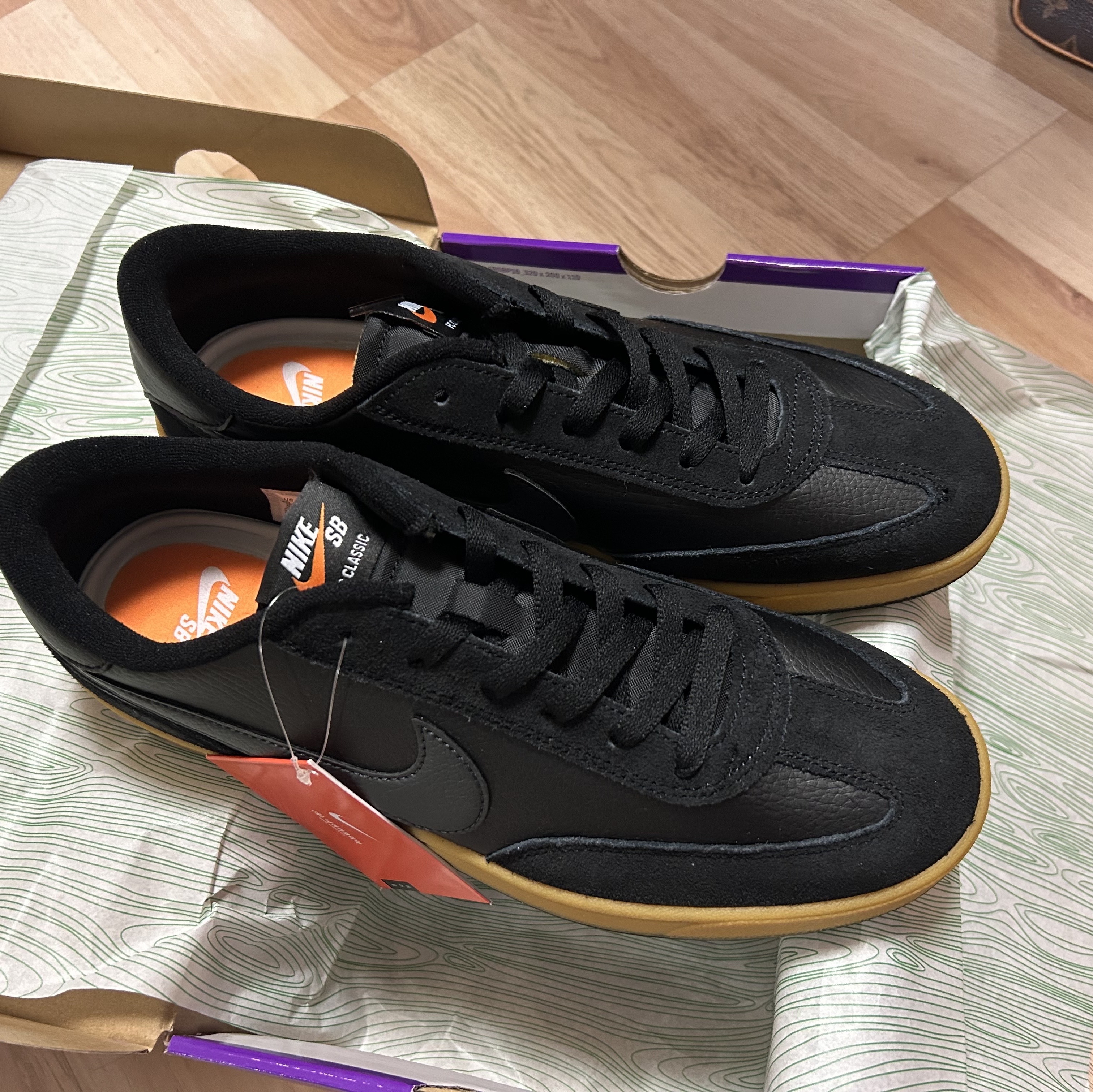 Nike SB FC Classic Black Vivid 착용 스타일 - 4